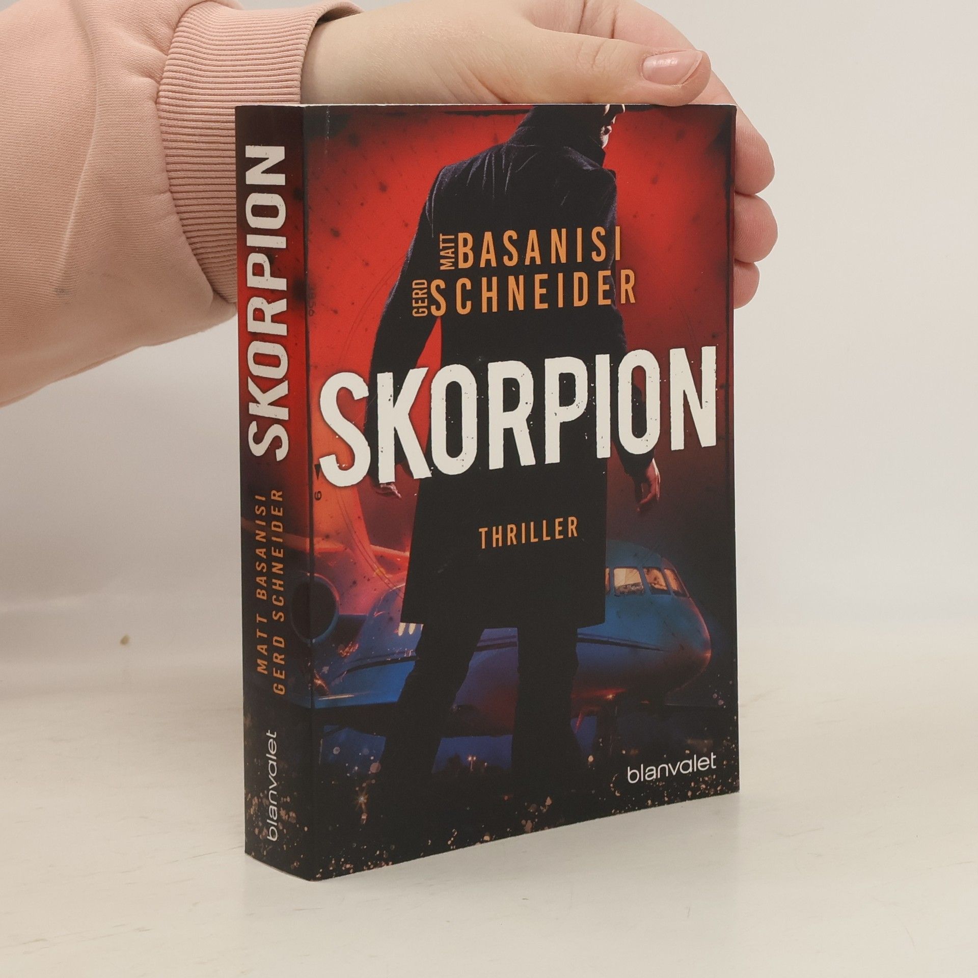 Matt Basanisi Skorpion