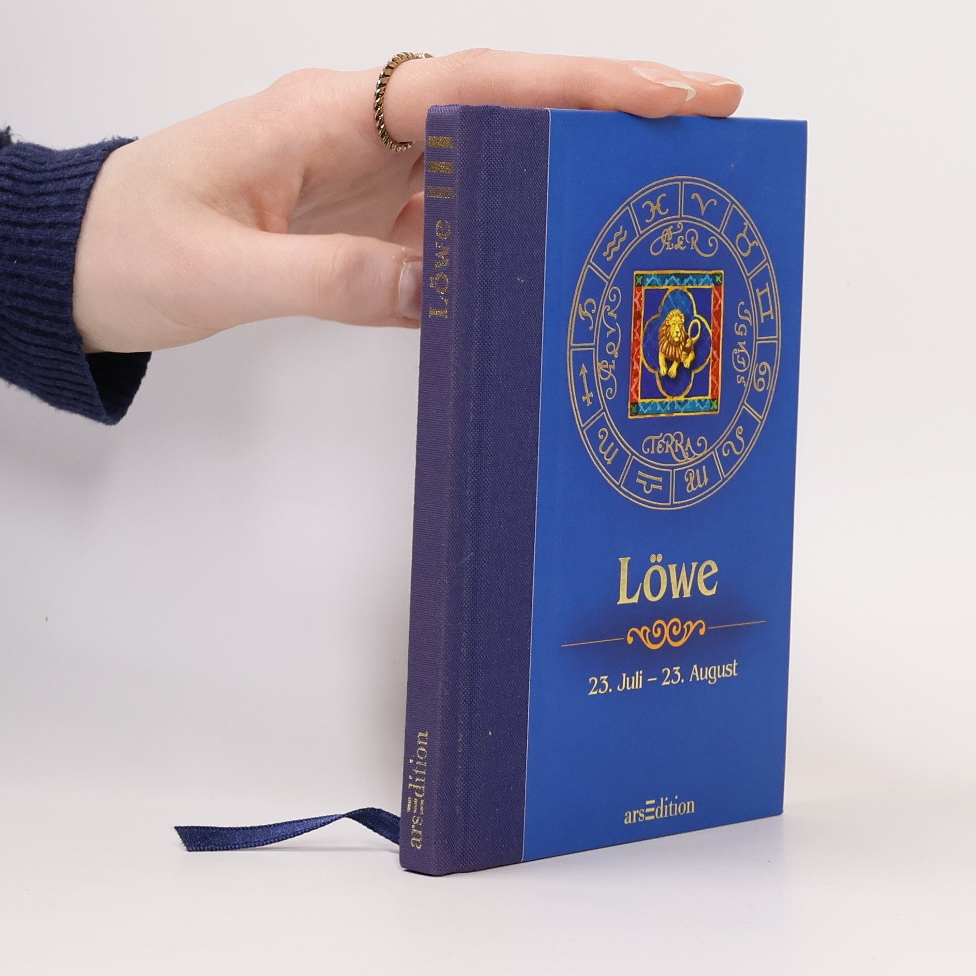 Madelaine Faubert Löwe