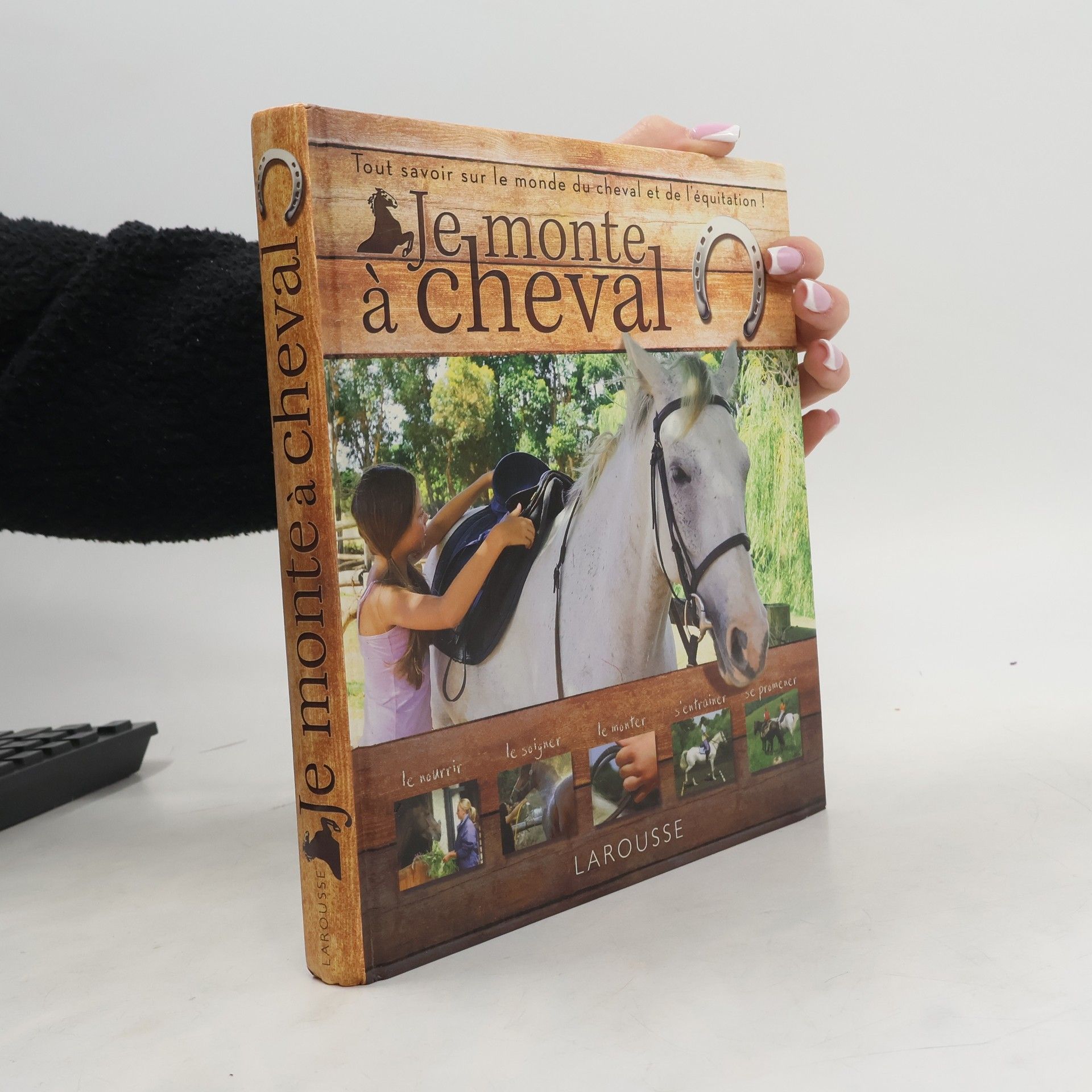 Jo Bird Je monte à cheval