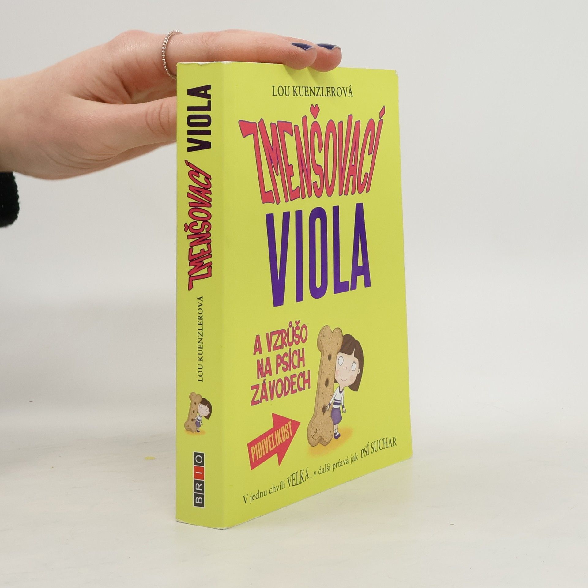 Lou Kuenzler Zmenšovací Viola a vzrůšo na psích závodech