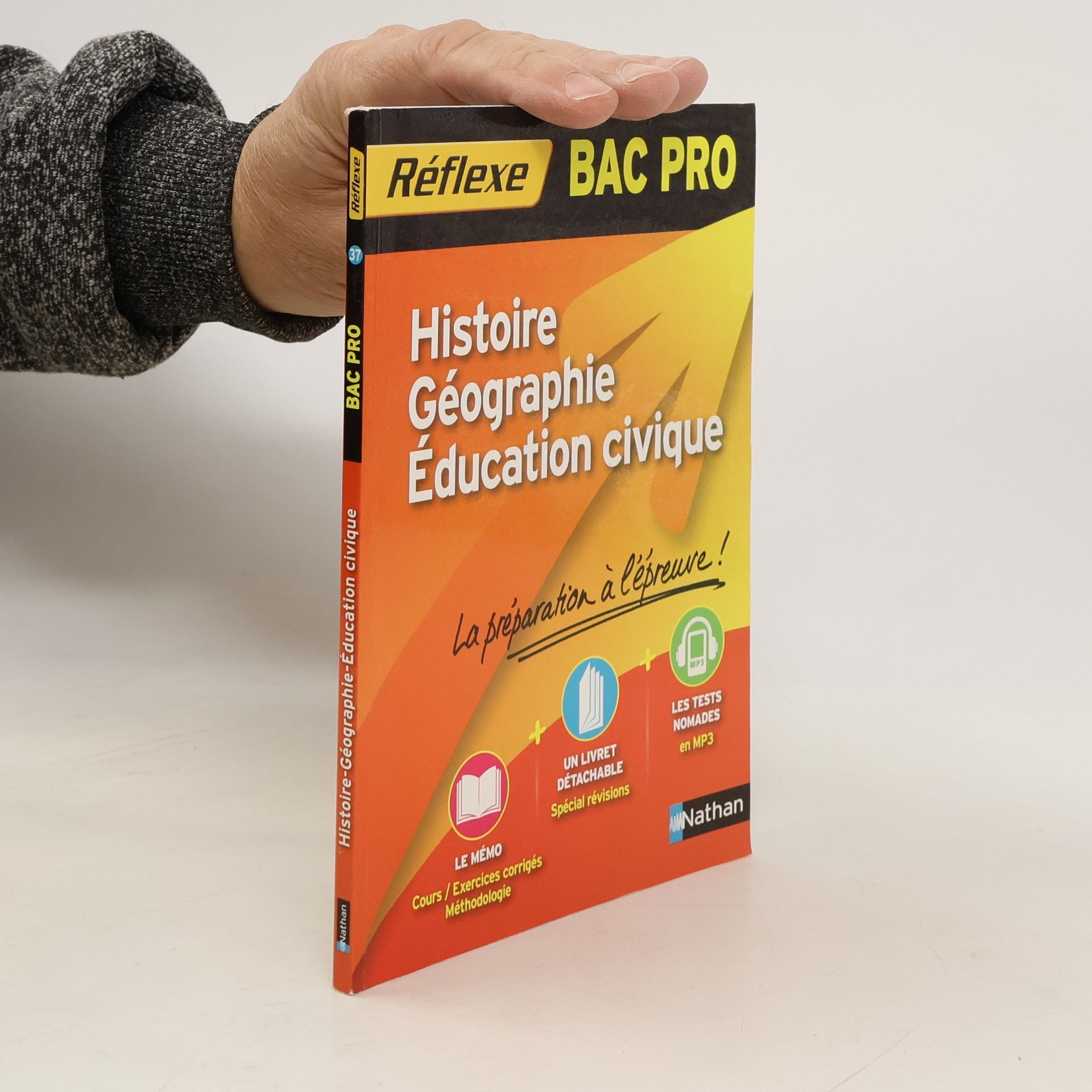 Annie Zwang Réflexe BAC PRO - 37: Histoire, Géographie, Éducation civique