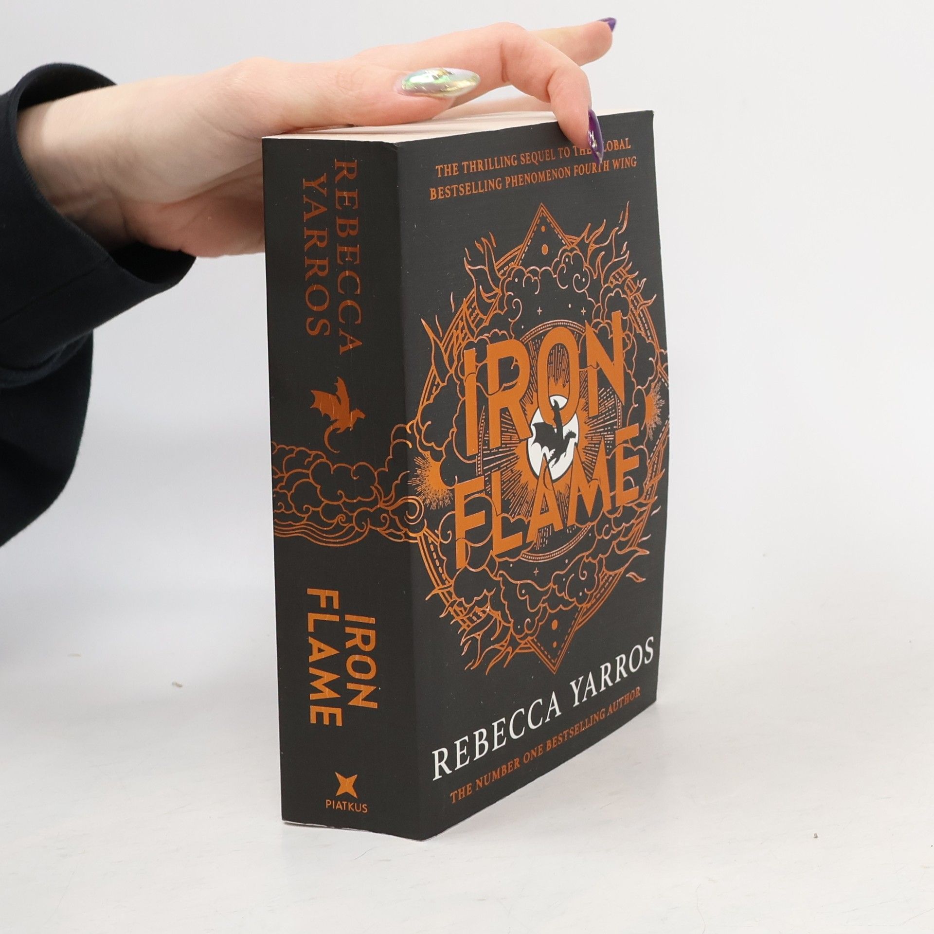 Rebecca Yarros Iron Flame