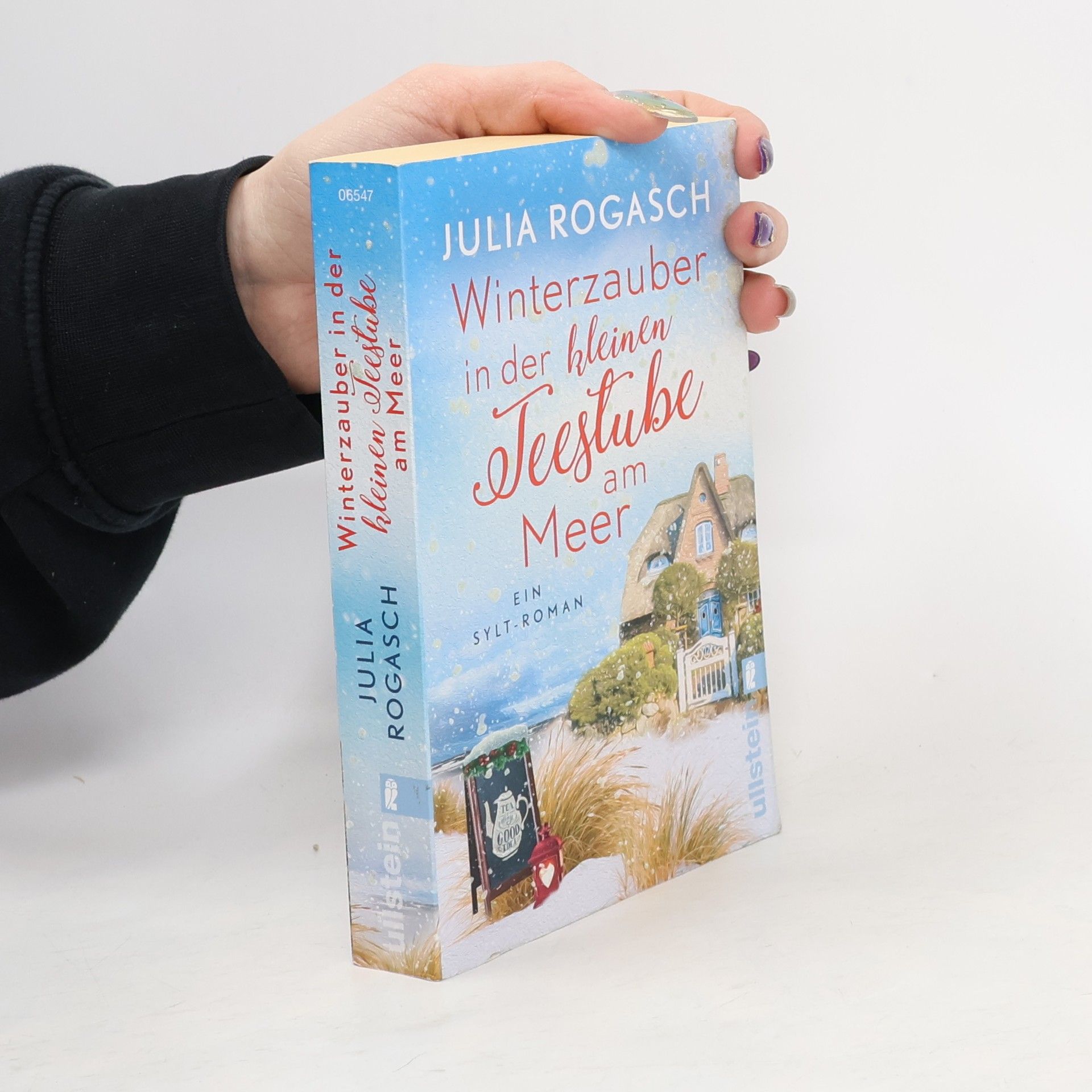 Julia Rogasch Winterzauber in der kleinen Teestube am Meer