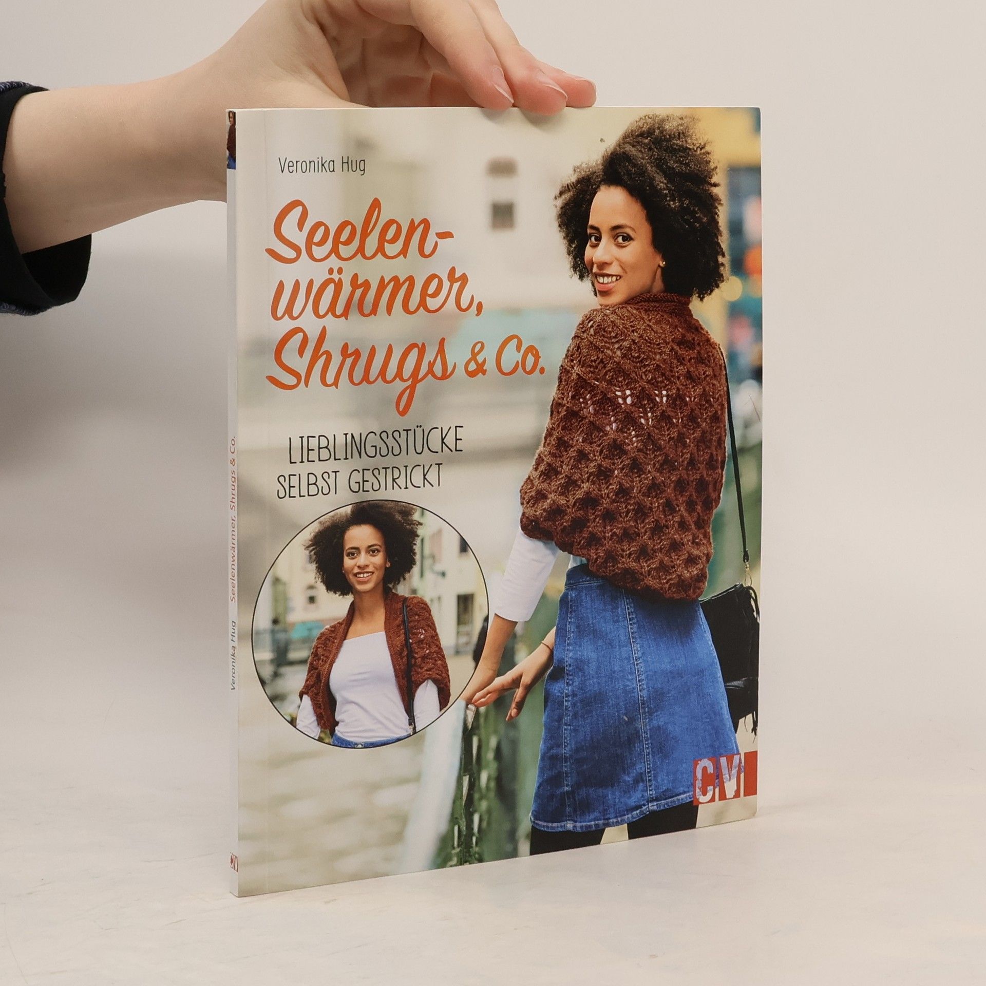 Veronika Hug Seelenwärmer, Shrugs & Co.