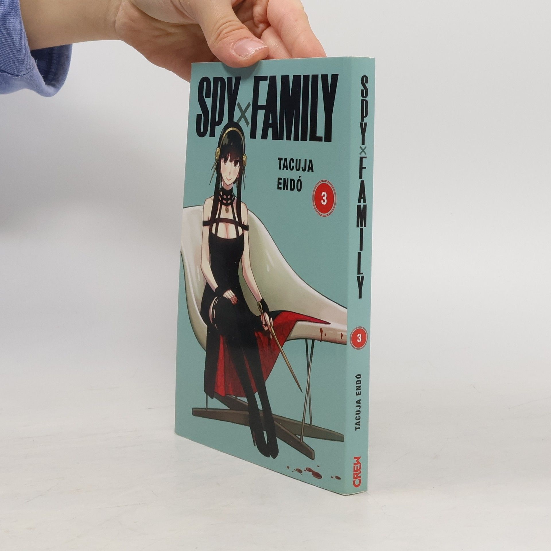 Tacuja Endó Spy x Family 3