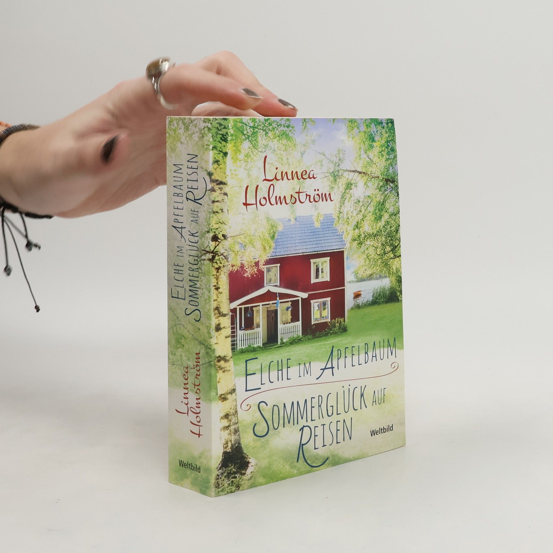 Linnea Holmström Elche im Apfelbaum