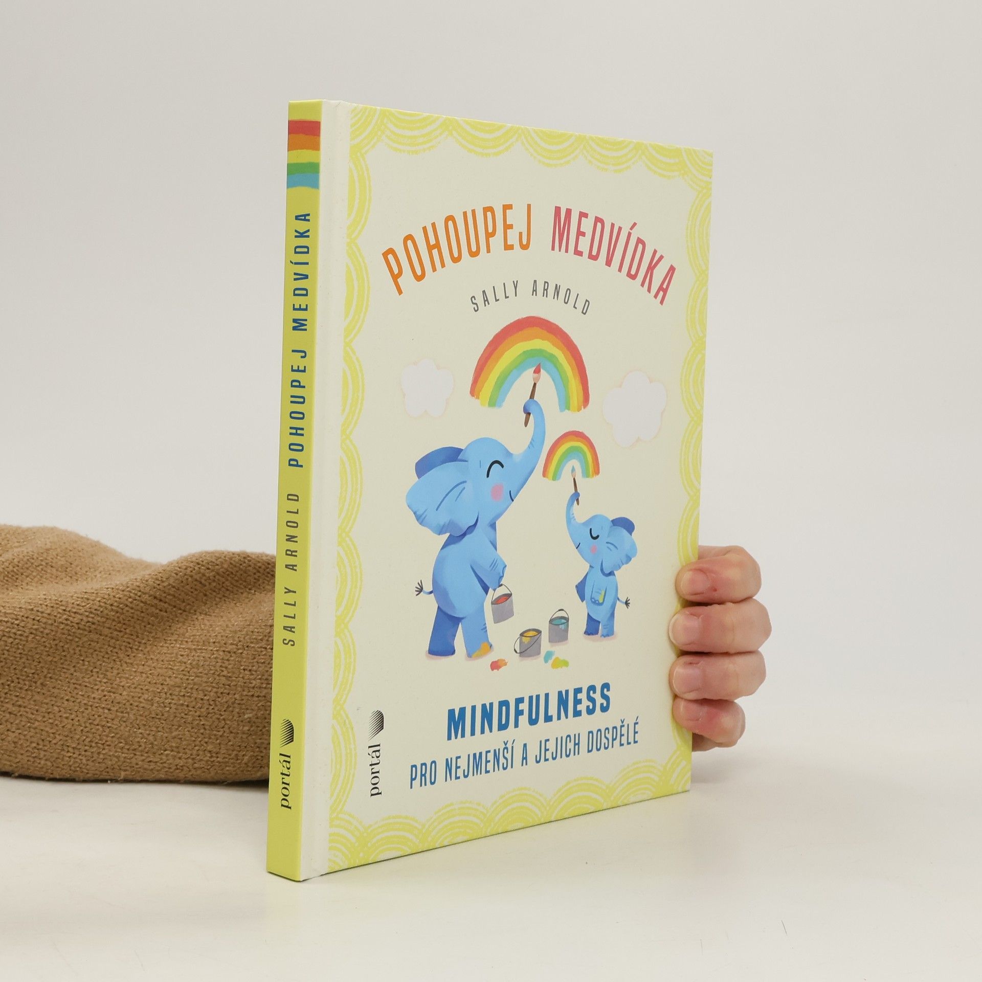 Viola Somogyi Pohoupej medvídka : mindfulness pro nejmenší a jejich dospělé