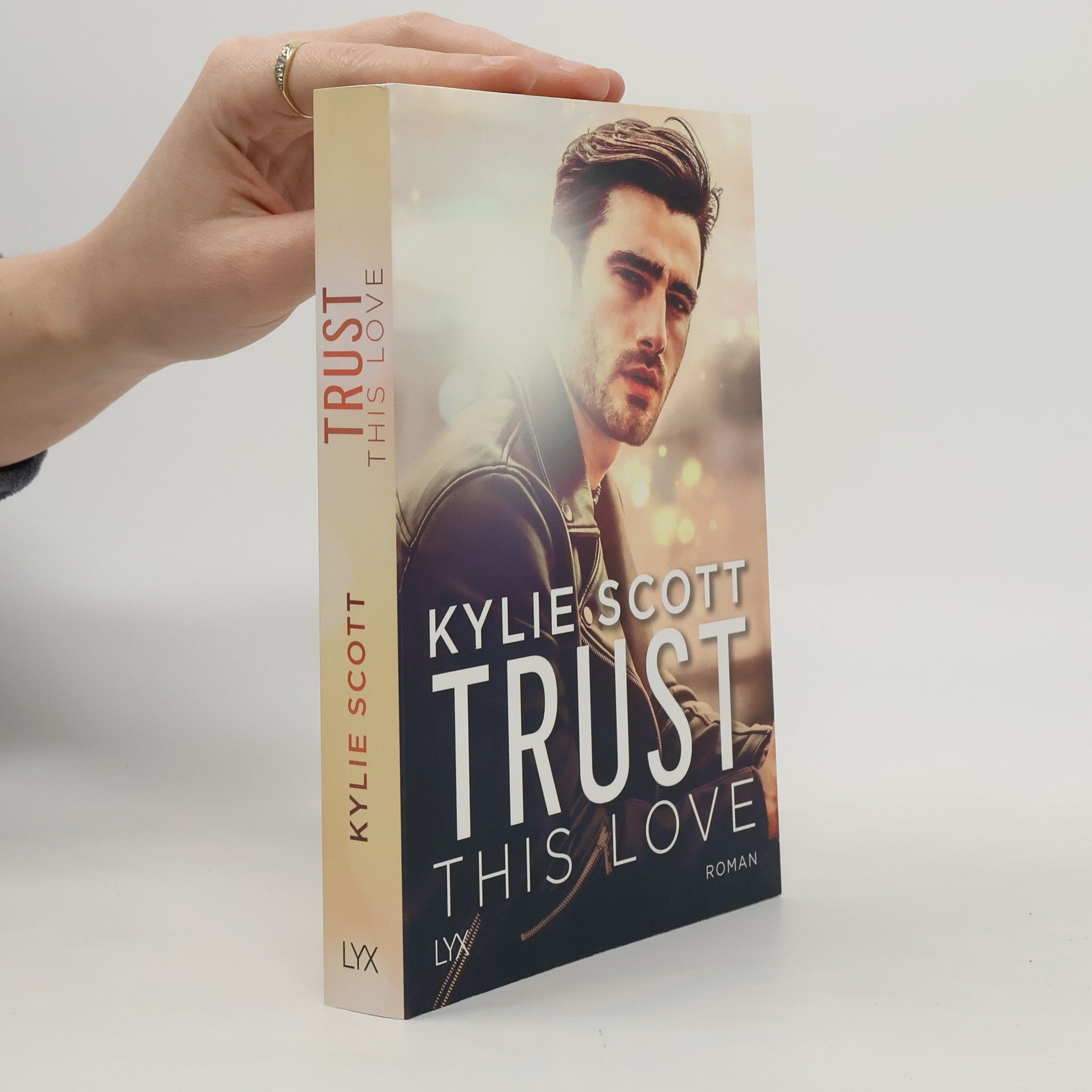 Kylie Scott Trust this love