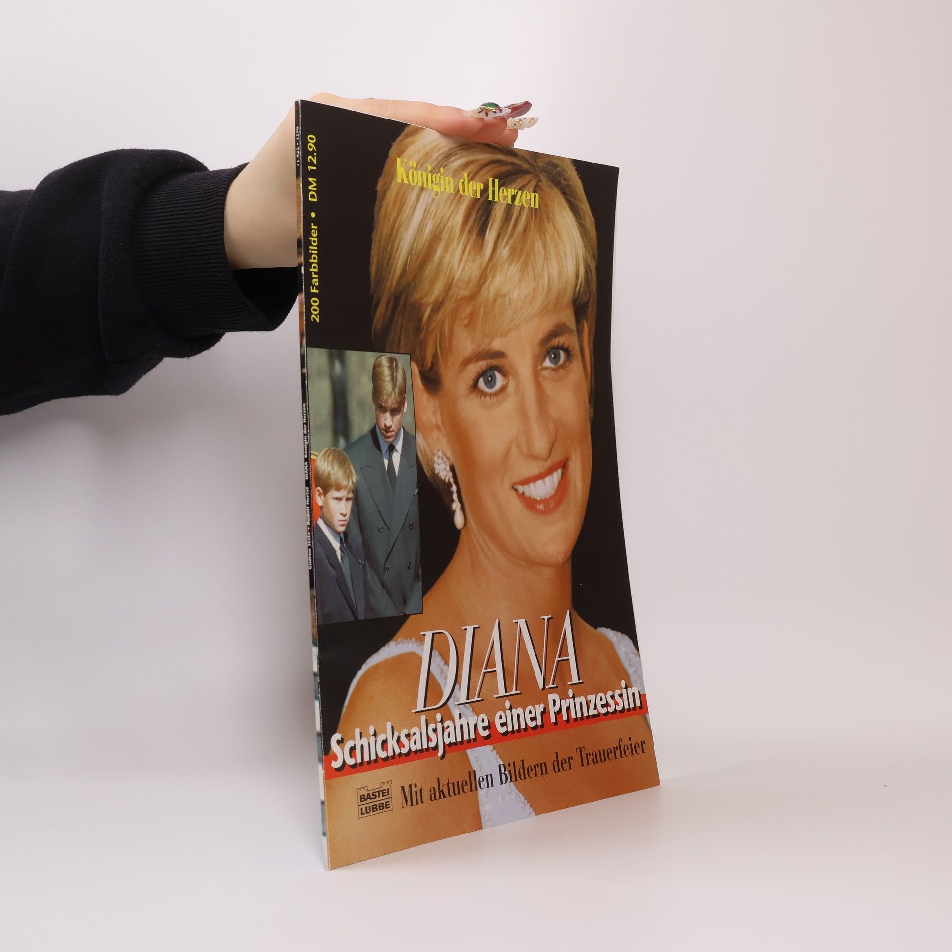 Autorenkollektiv Diana