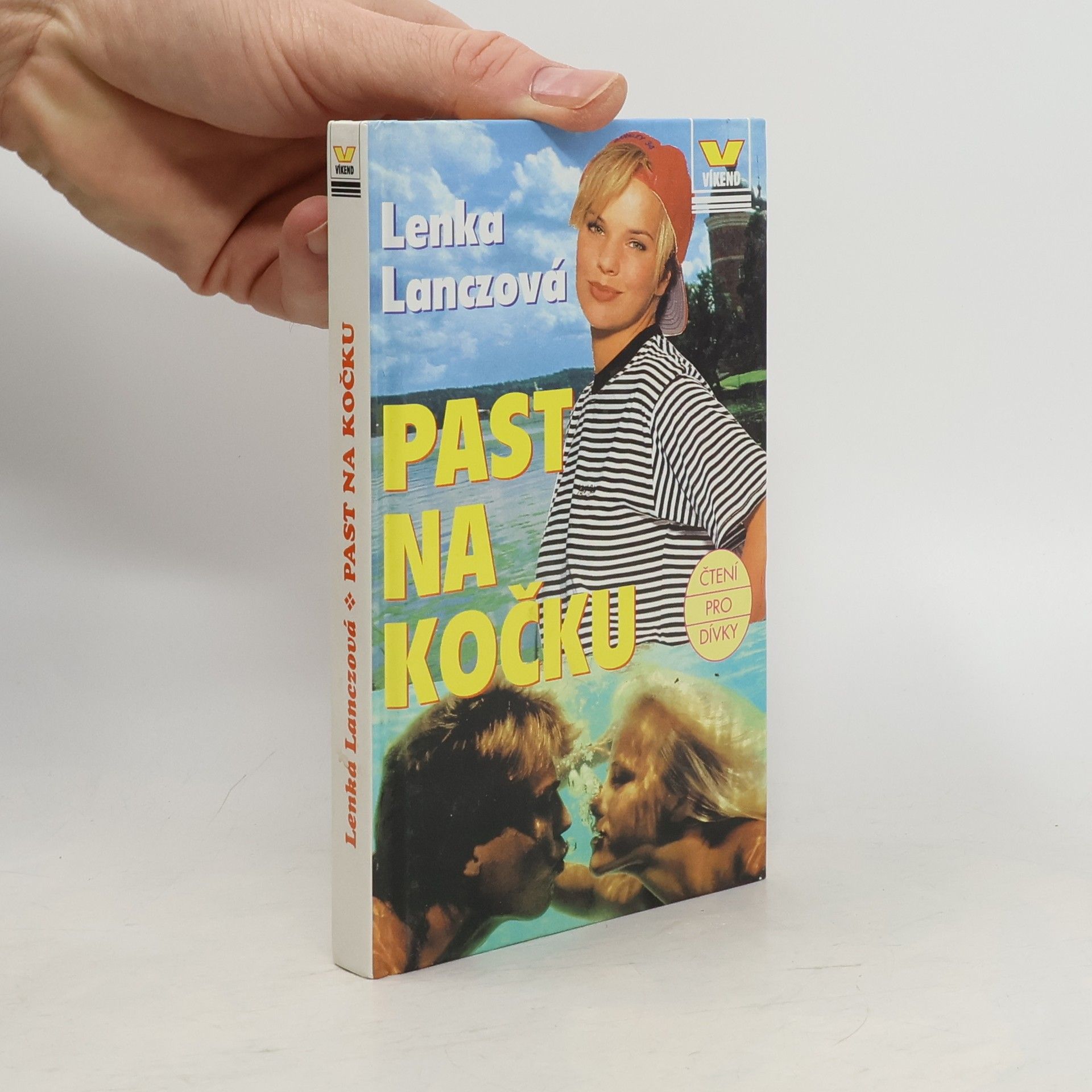 Lenka Lanczová Past na kočku