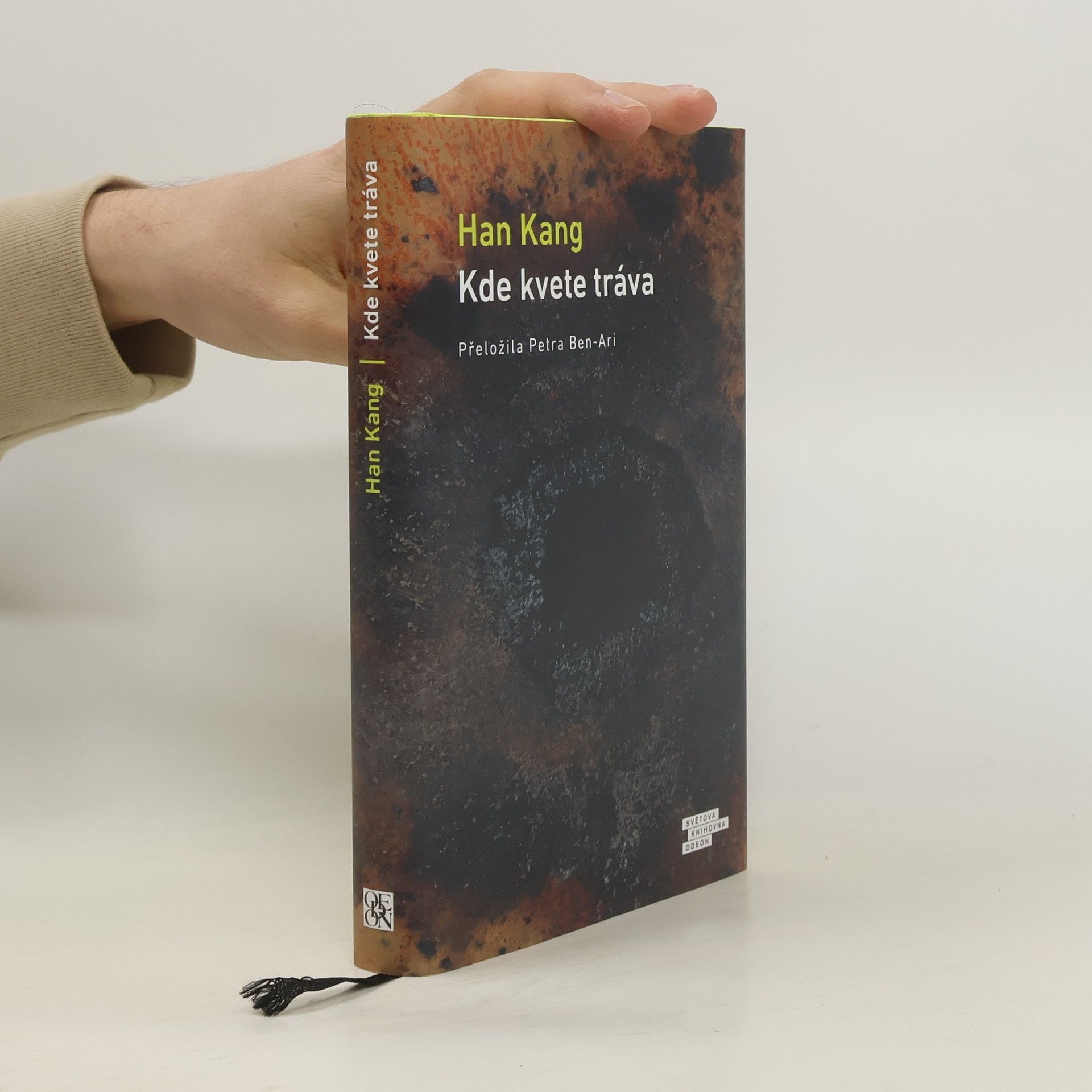 Han Kang Kde kvete tráva