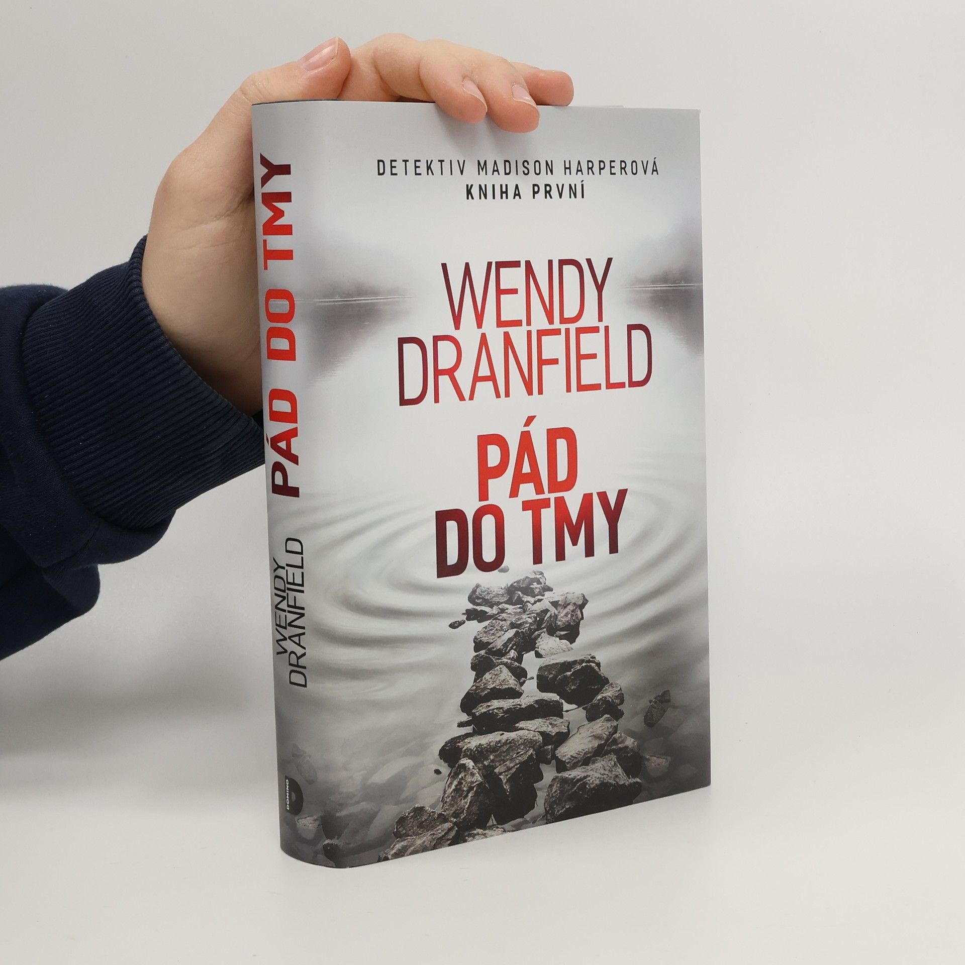 Wendy Dranfield Pád do tmy