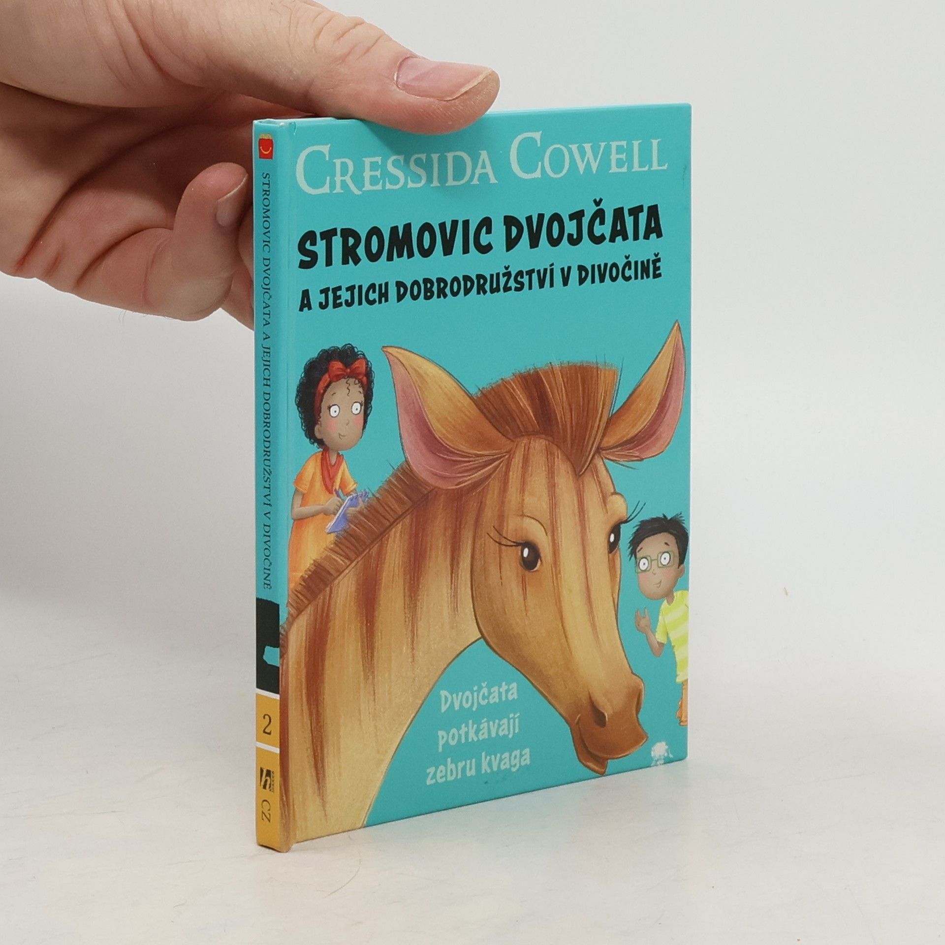 Cressida Cowell Stromovic dvojčata a jejich dobrodružství v divočině. Dvojčata potkávají zebru kvaga