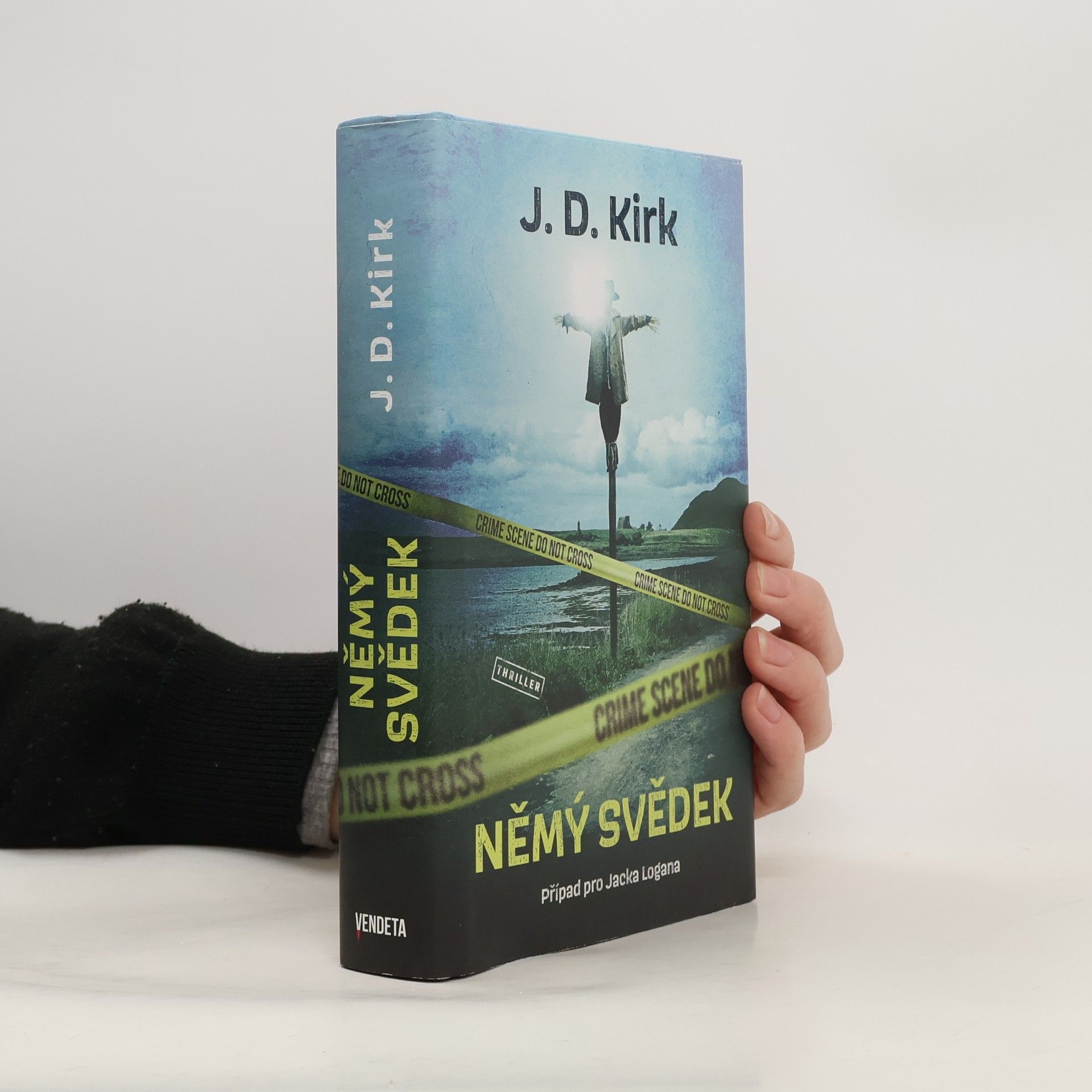 Barry Hutchison Němý svědek