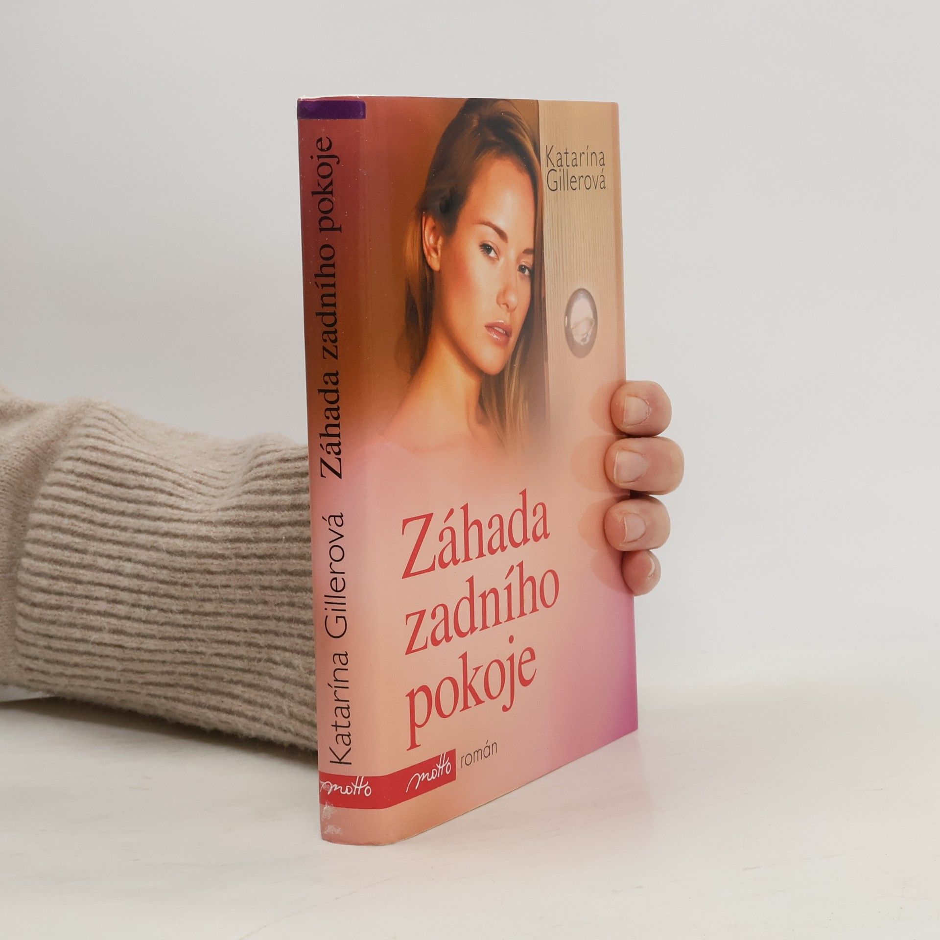 Katarína Gillerová Záhada zadního pokoje