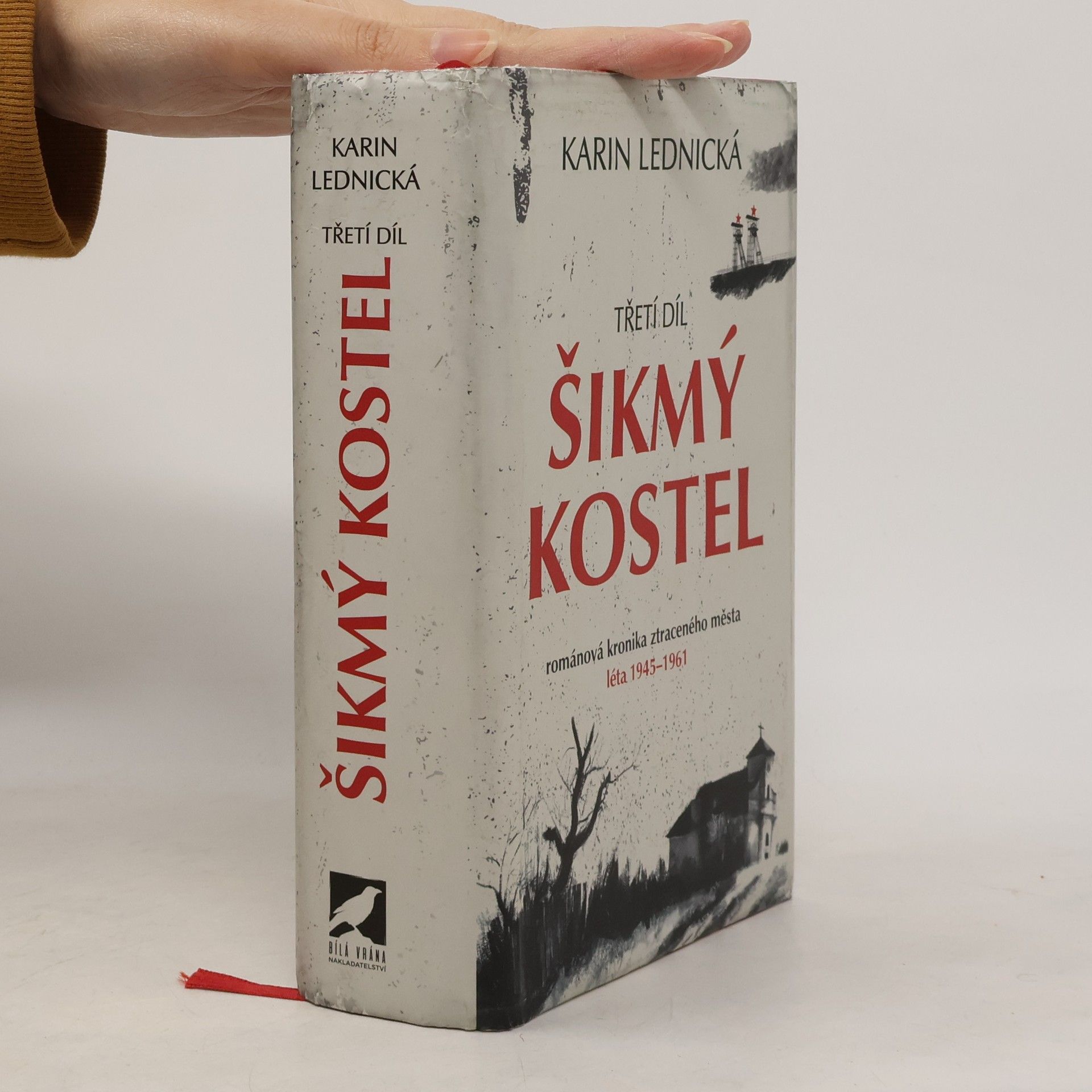 Karin Lednická Šikmý kostel 3