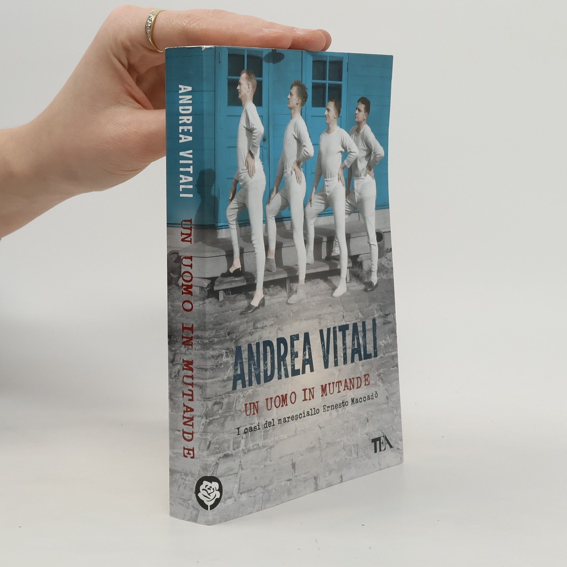 Andrea Vitali Un uomo in mutande