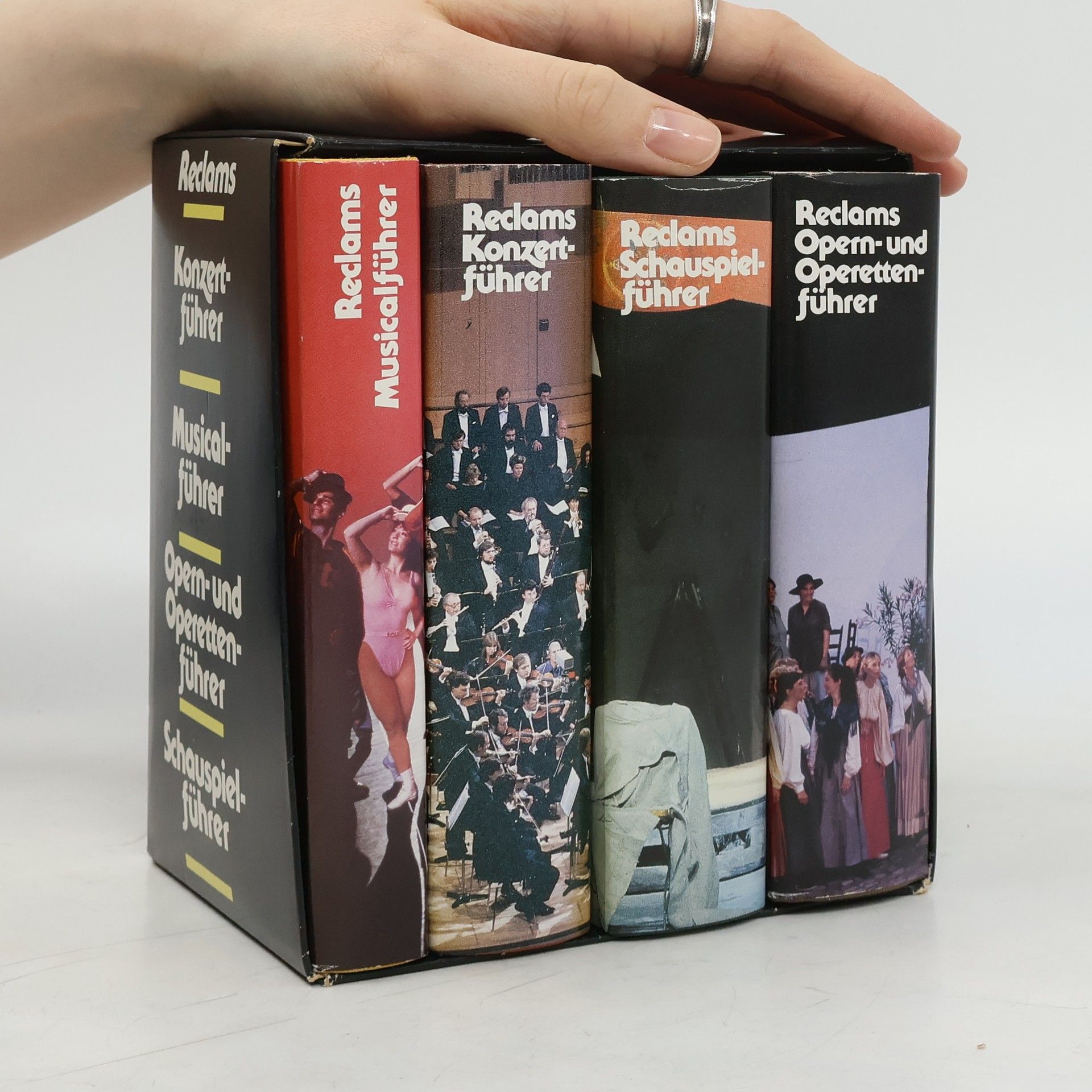 AA.VV. Reclams Konzertführer. Musicalführer. Opern und Operettenführer. Schauspielführer