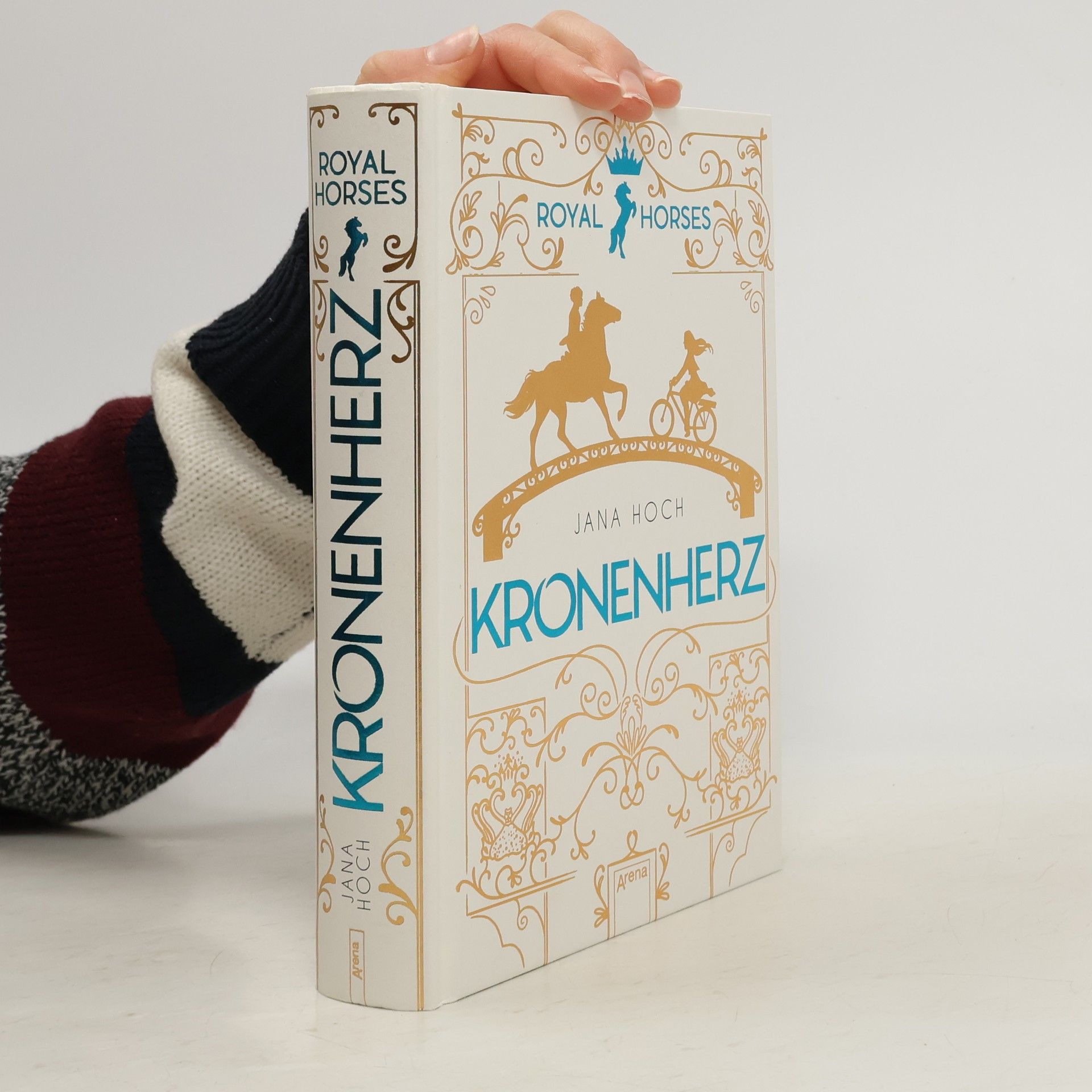 Jana Hoch Royal horses - Kronenherz