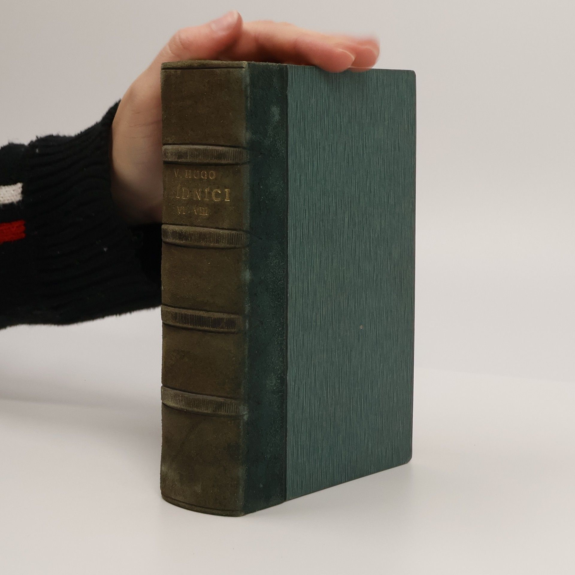 Victor Hugo Bídníci VI.-VIII.
