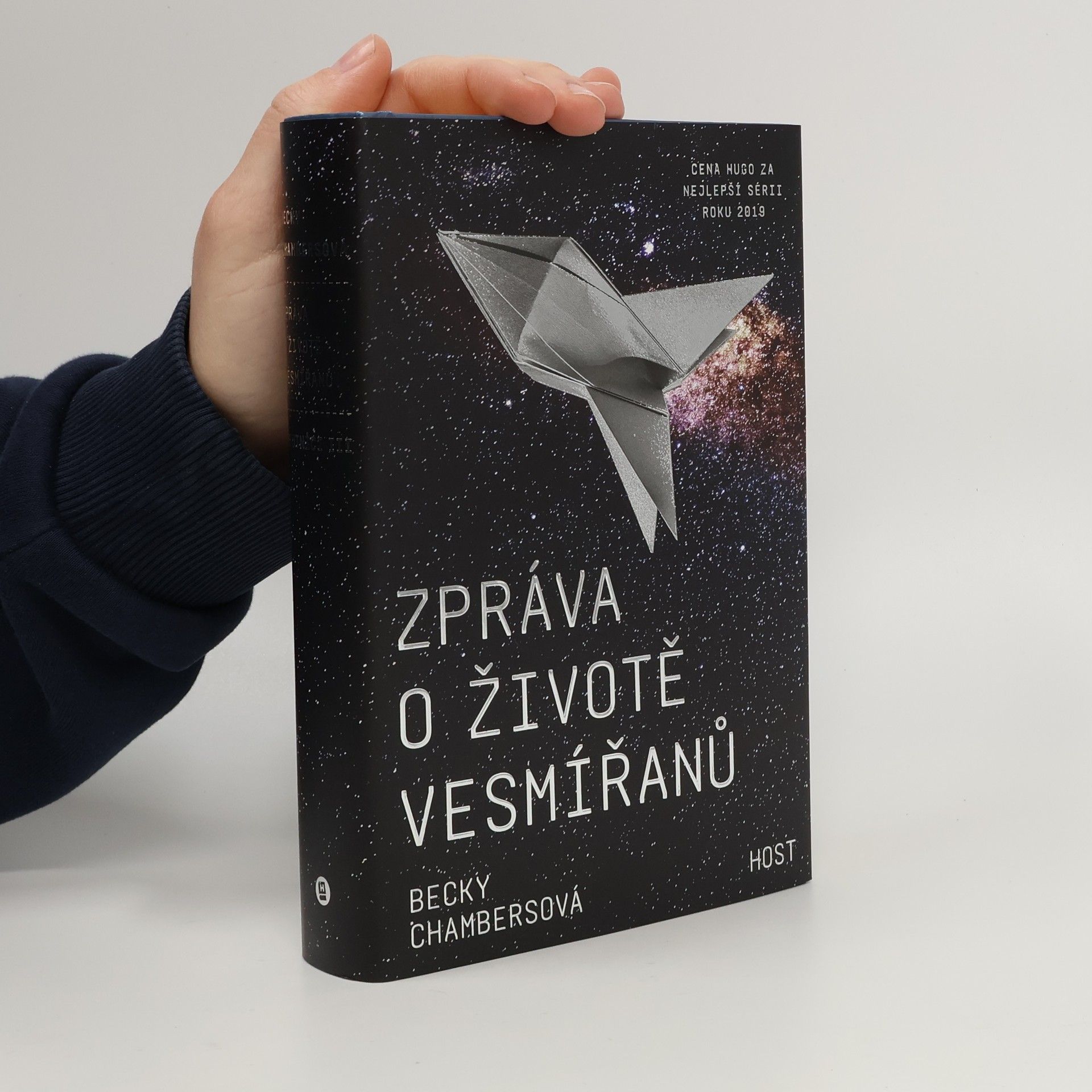 Becky Chambers Zpráva o životě vesmířanů