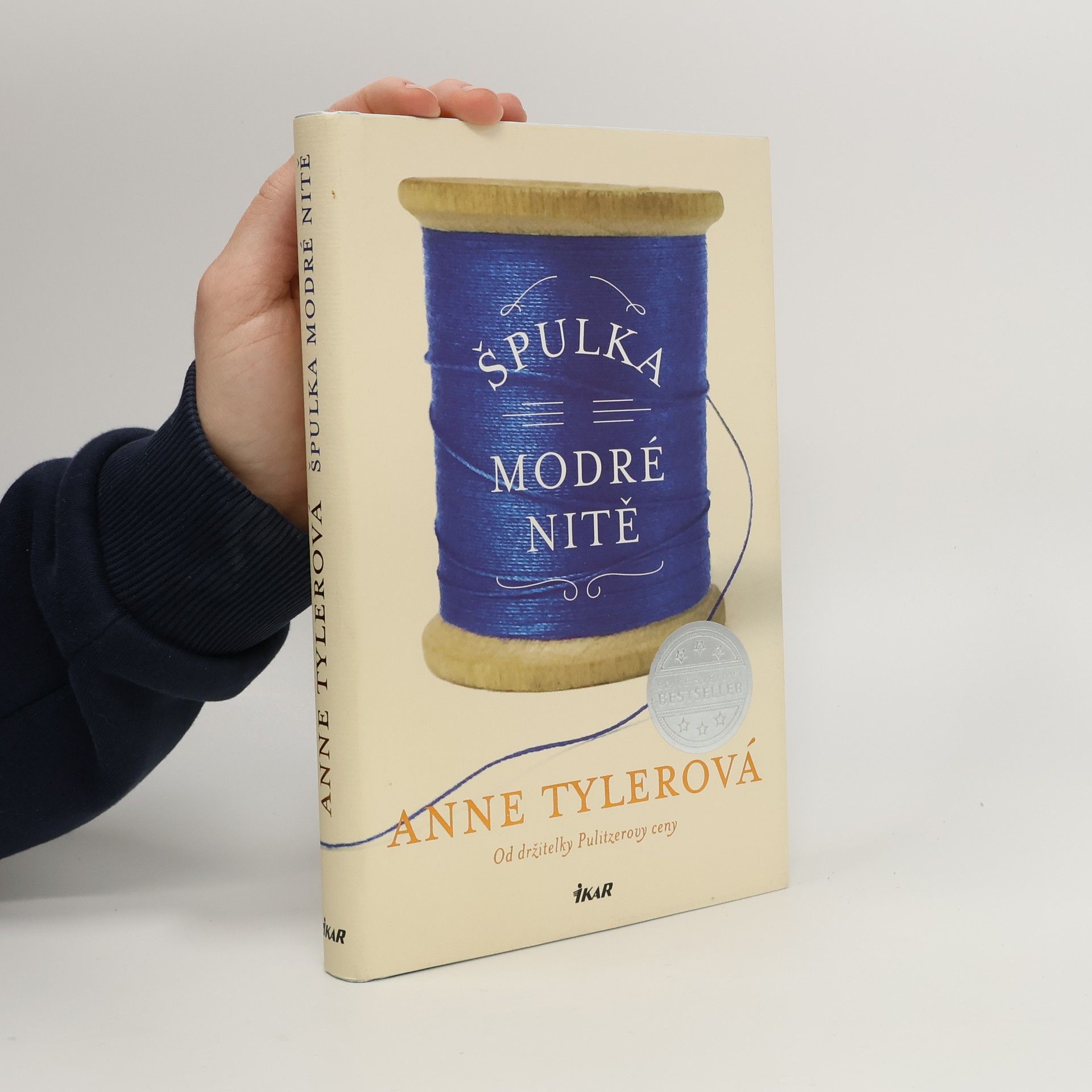 Anne Tyler Špulka modré nitě