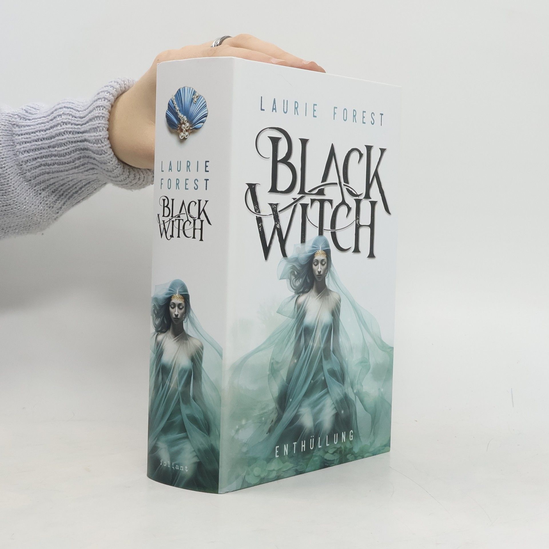 Black Witch - Enthüllung