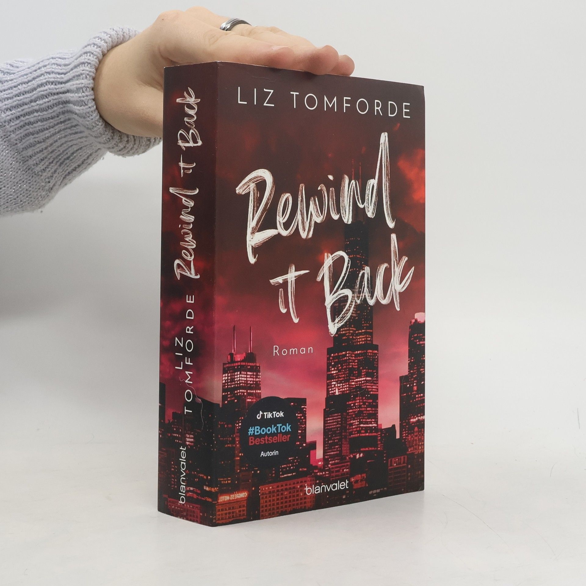 Liz Tomforde Rewind It Back