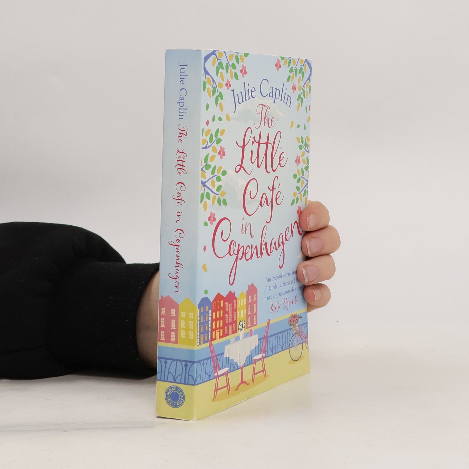 Julie Caplin The Little Café in Copenhagen