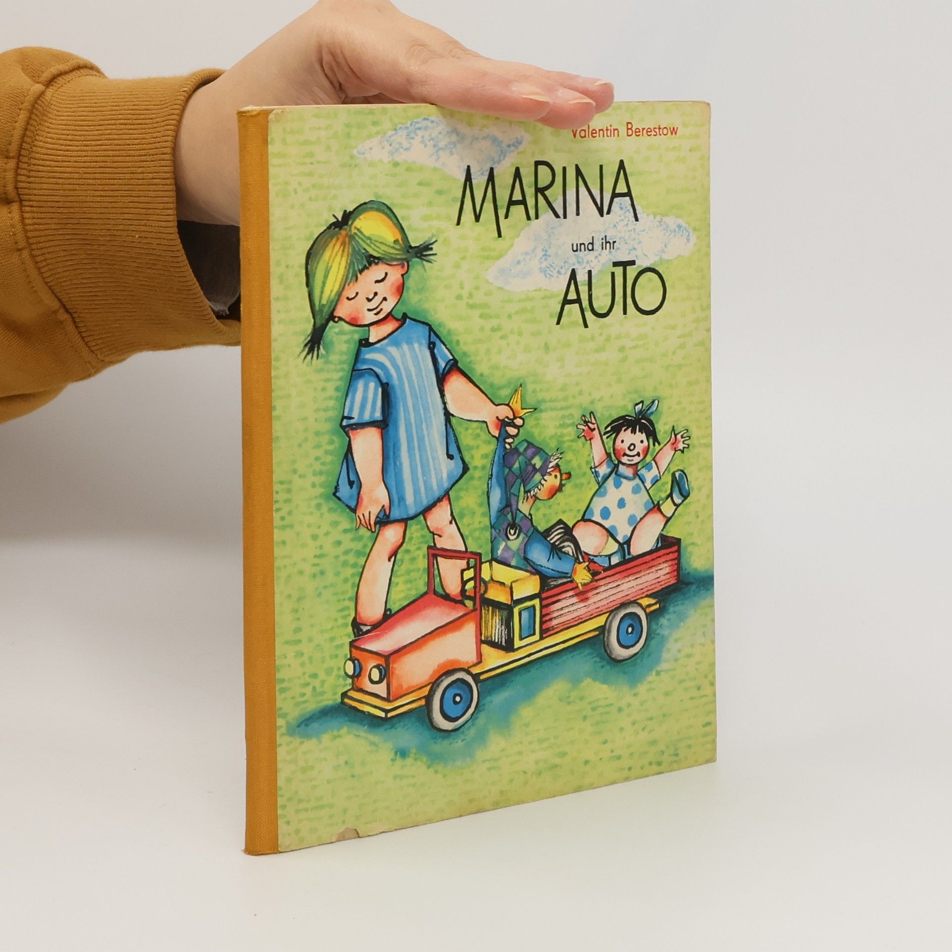 Valentin D. Berestov Marina und ihr Auto