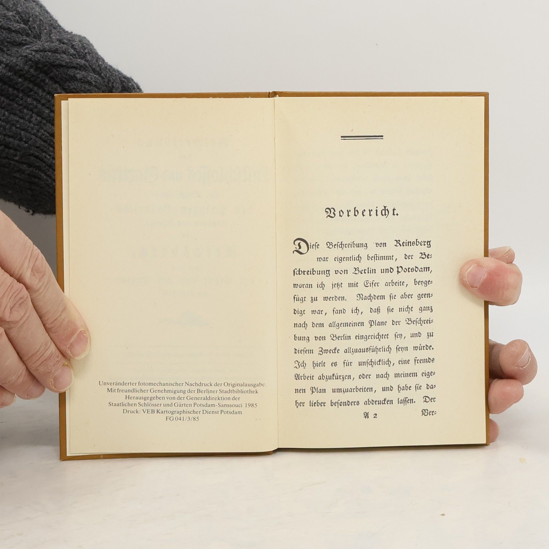 Carl Wilhelm Hennert Beschreibung des Luftschlosses und Gartens Sr. Königl. Hoheit des Prinzen Heinrichs Bruders des Königs, zu Neinsberg, wie auch der Stadt und der Gegend um dieselbe