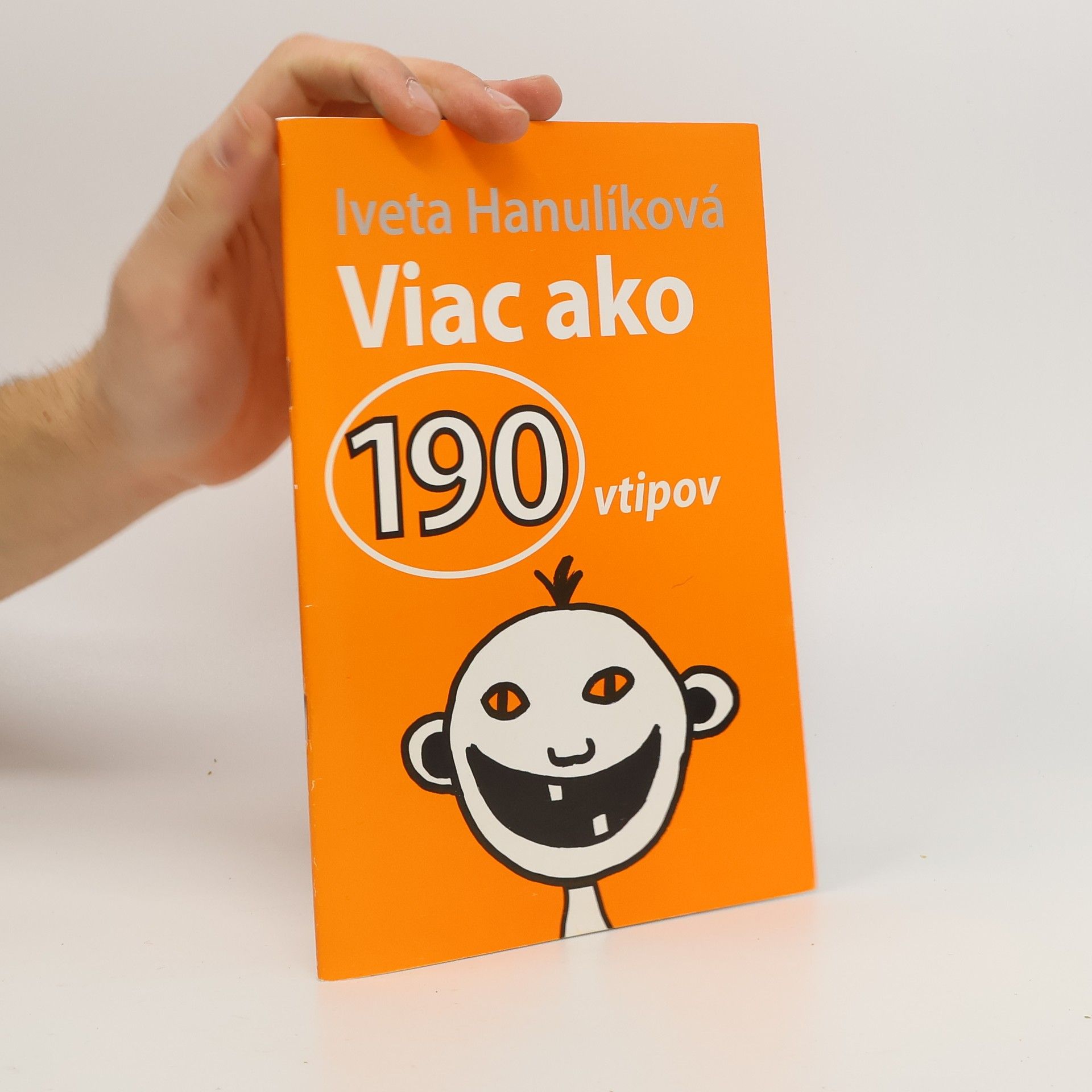 Iveta Hanulíková Viac ako 190 vtipov