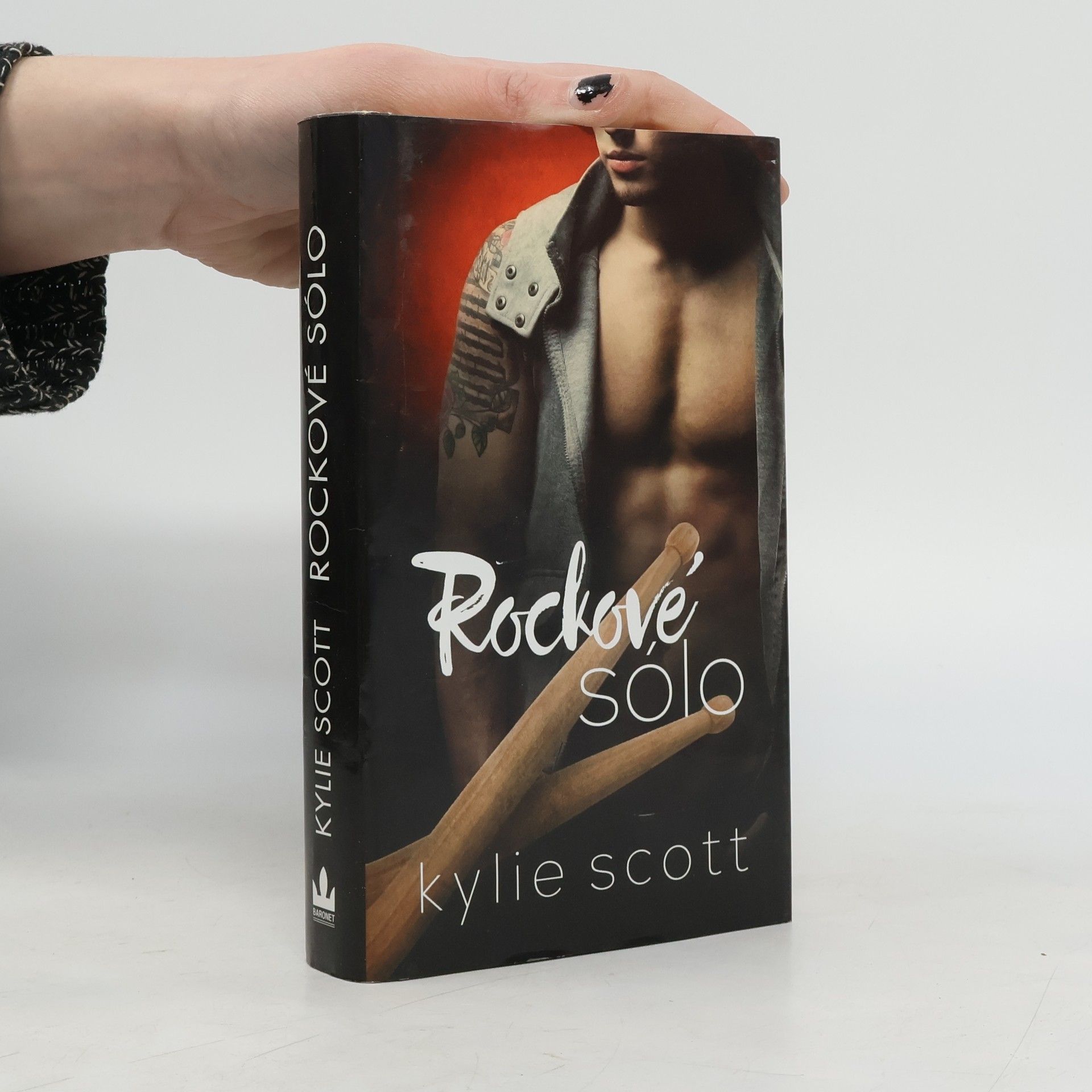 Kylie Scott Rockové sólo : Stage Dive 2