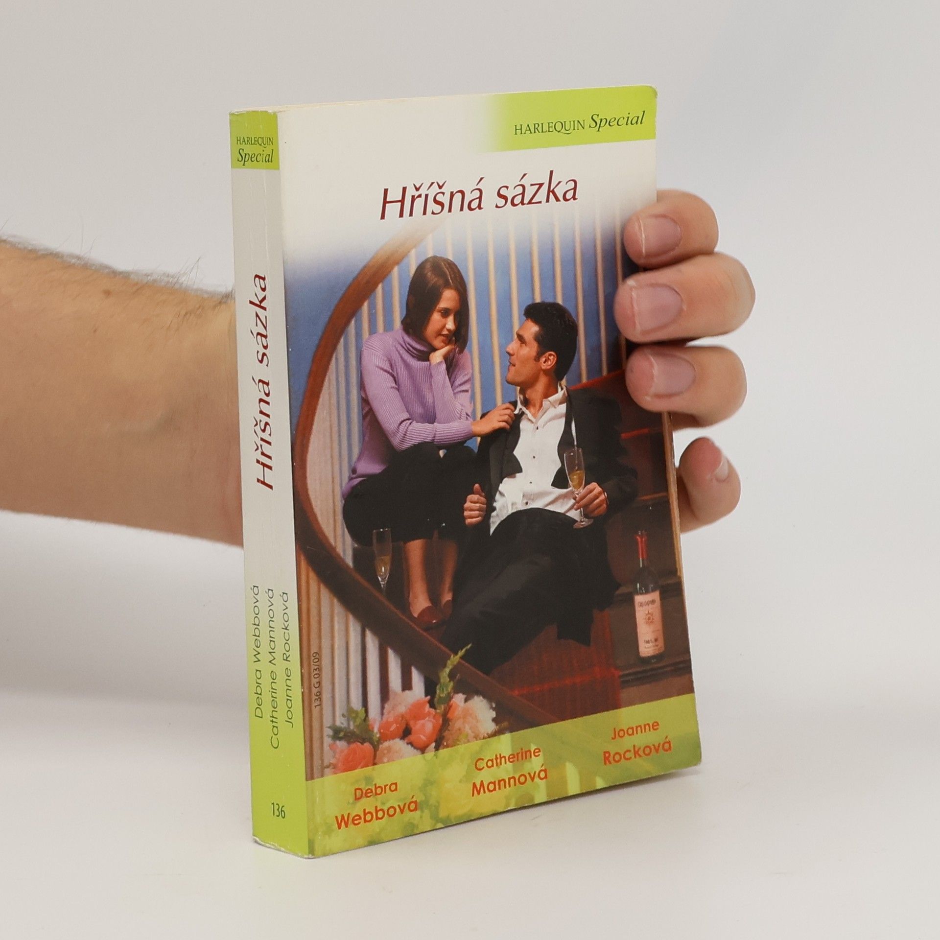 Debra Webb Hříšná sázka: Svůdná pokojská / Dívka dvou tváří / Krásná a nebezpečná /