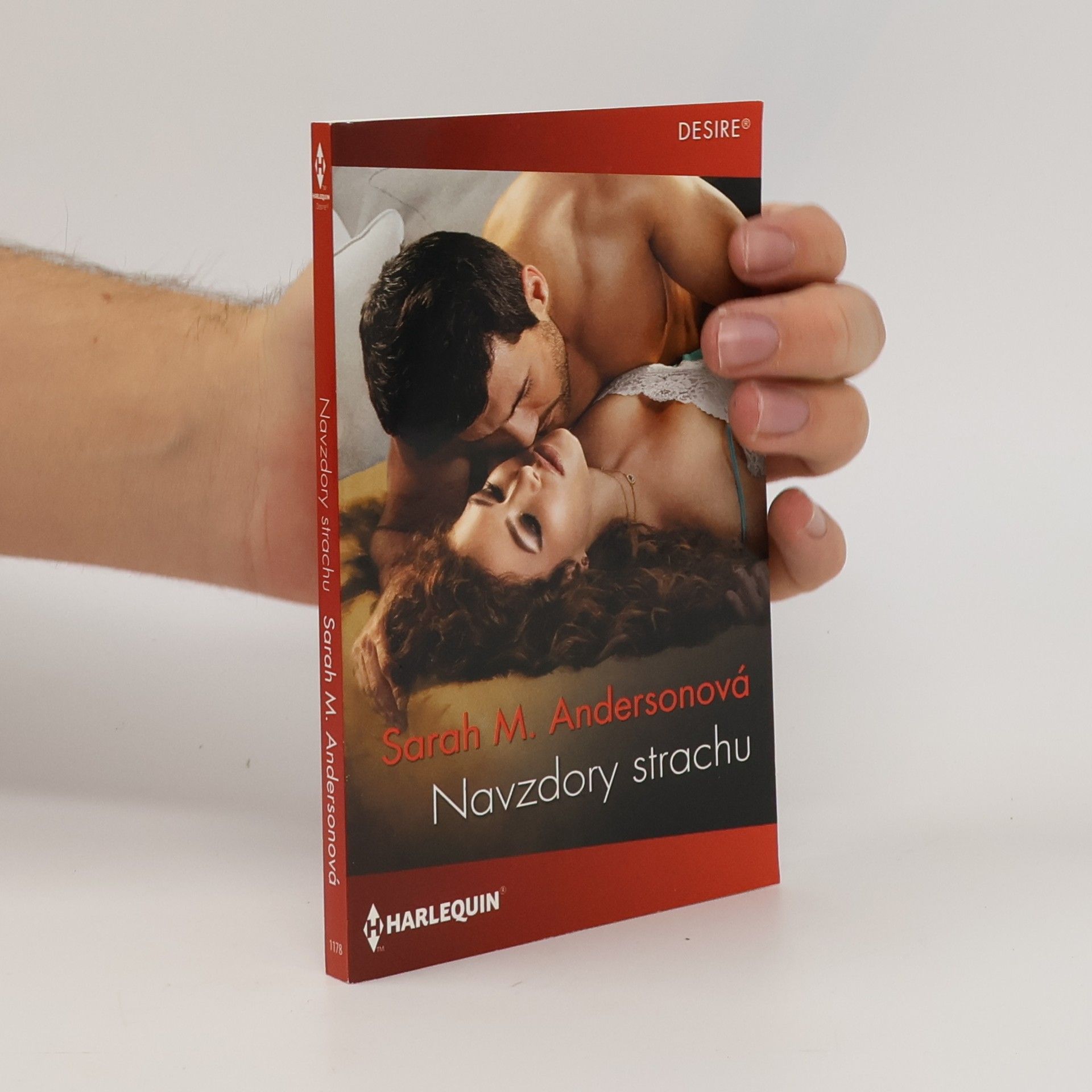 Sarah M. Anderson Navzdory strachu