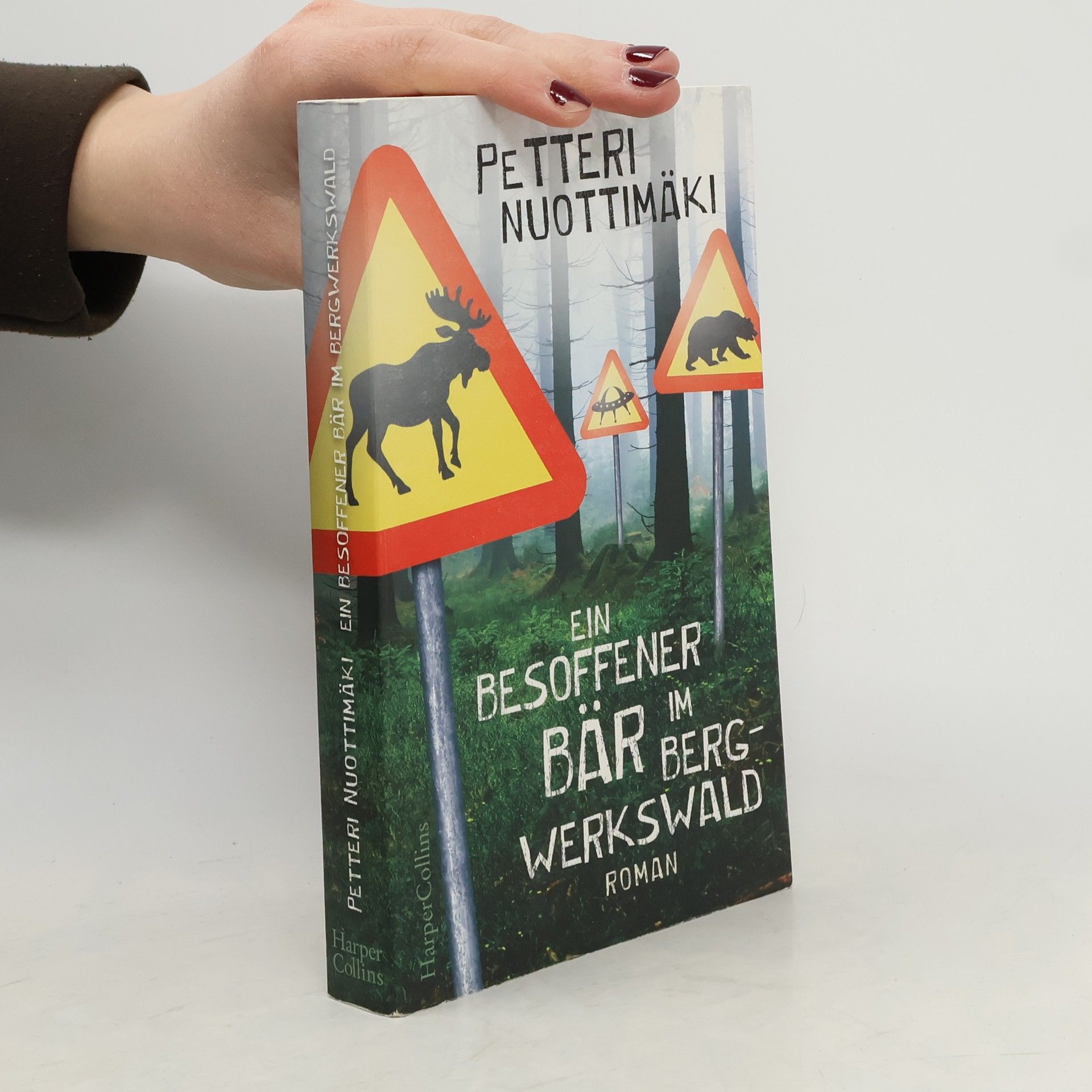 Petteri Nuottimäki Ein besoffener Bär im Bergwerkswald