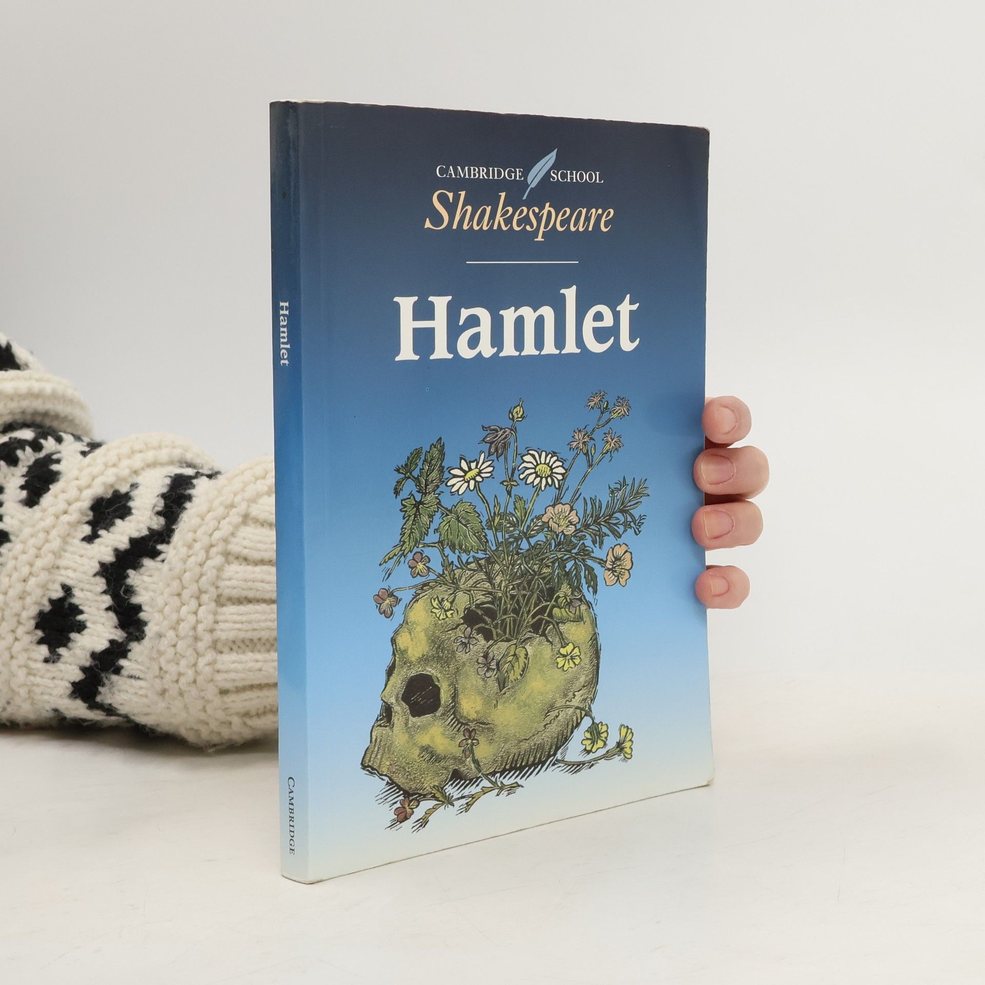 William Shakespeare Hamlet. Mit Materialien.