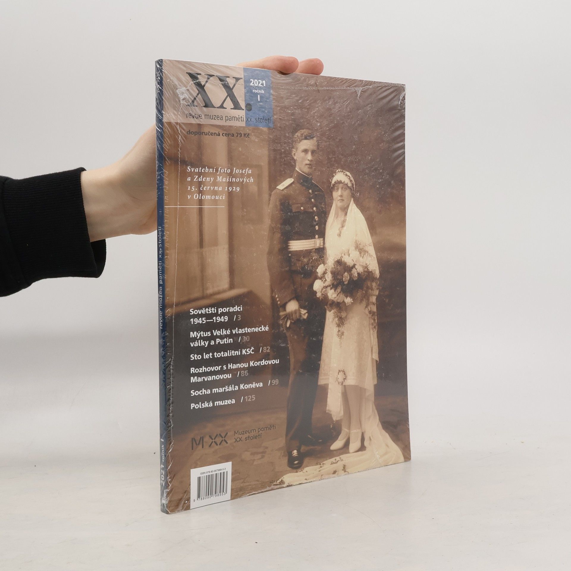 Auteurscollectief Revue Muzea paměti XX. století. 2021, ročník I Revue Muzea paměti dvacátého století Muzeum paměti XX. století - revue