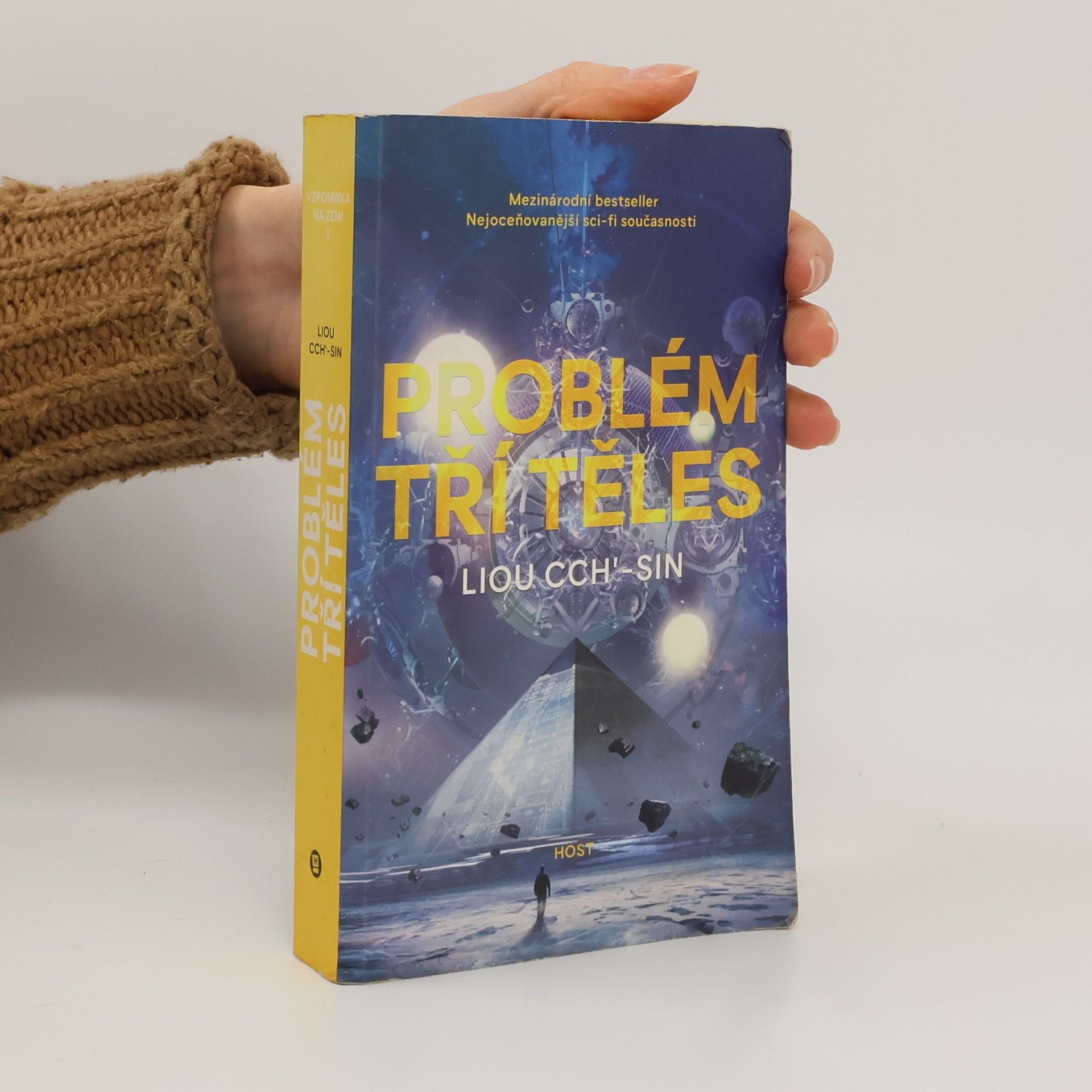 Cixin Liu Problém tří těles