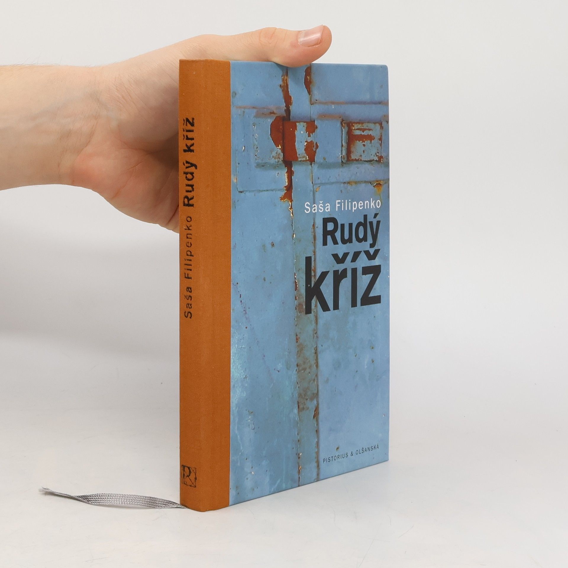 Sasha Filipenko Rudý kříž