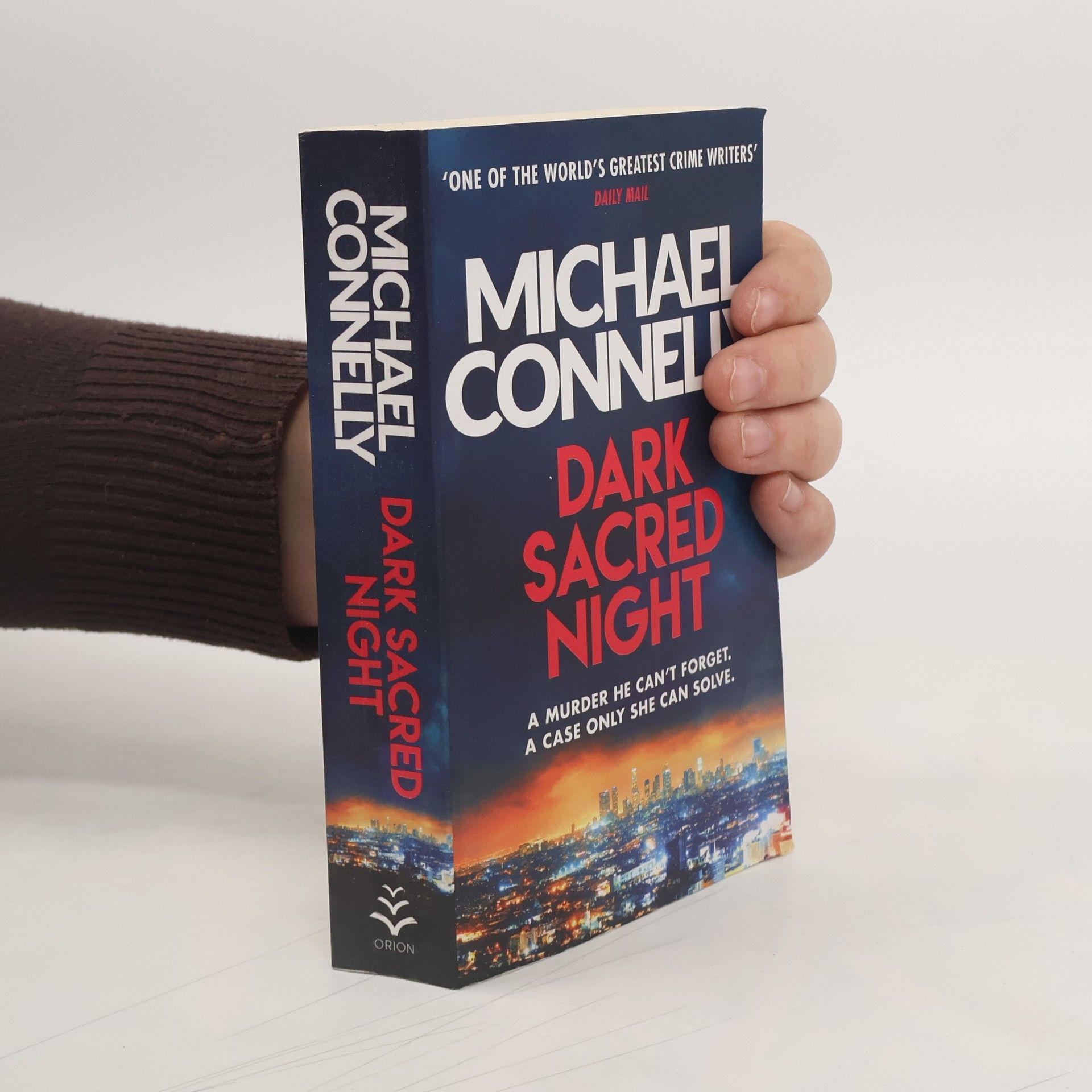 Michael Connelly Dark Sacred Night