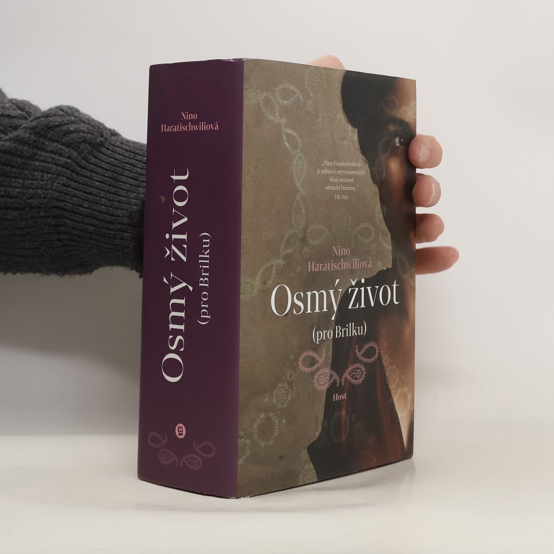 Nino Haratischwili Osmý život (pro Brilku)
