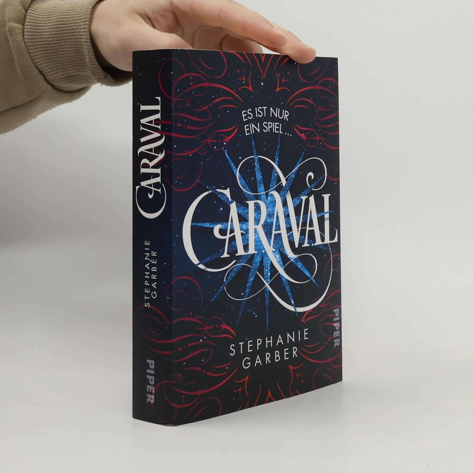 Stephanie Garber Caraval