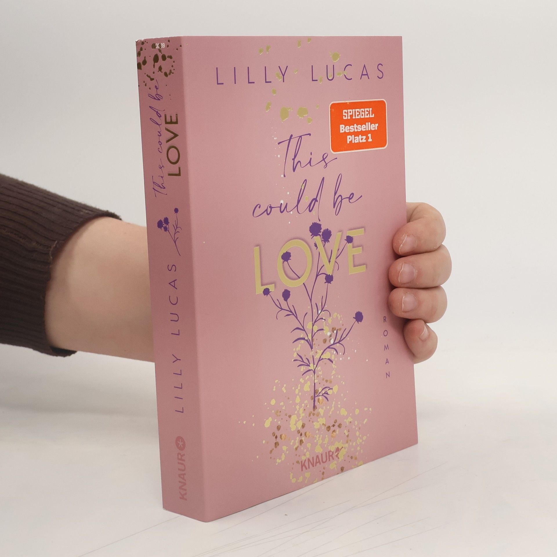 Lilly Lucas This could be love