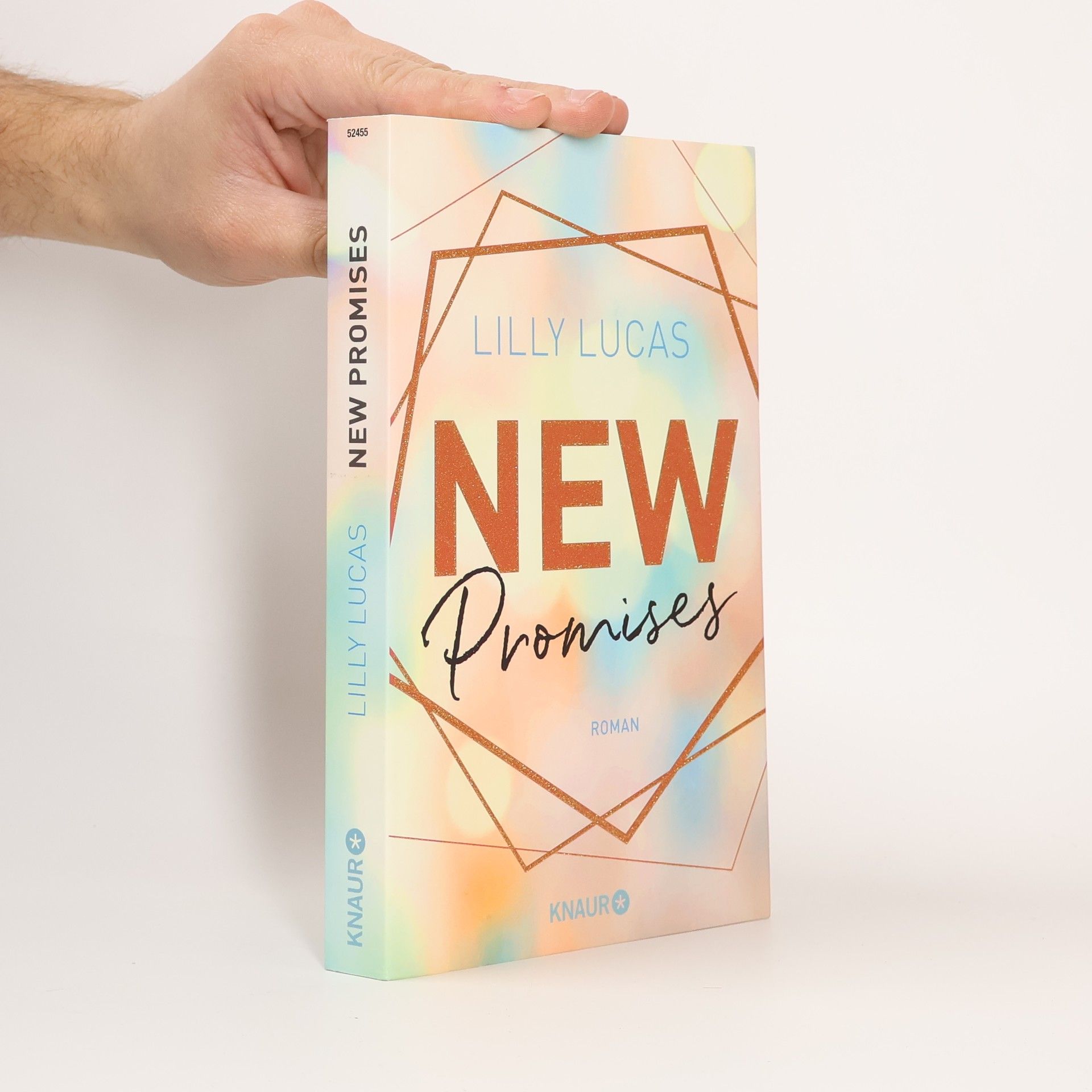 Lilly Lucas New promises