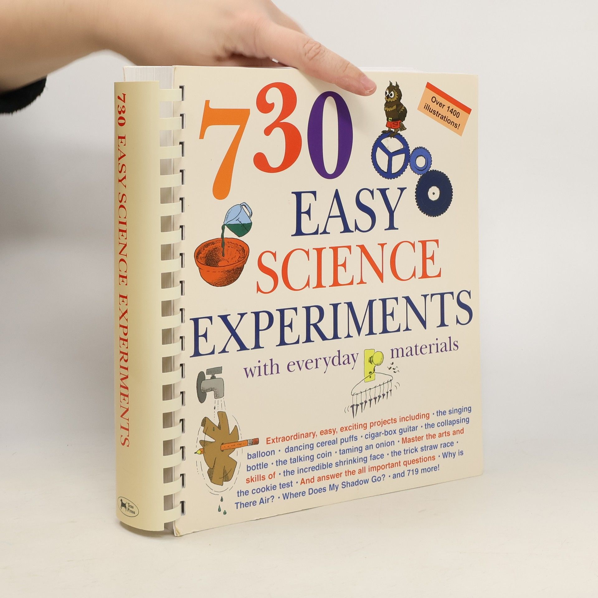 730 Easy Science Experiments with Everyday Materials