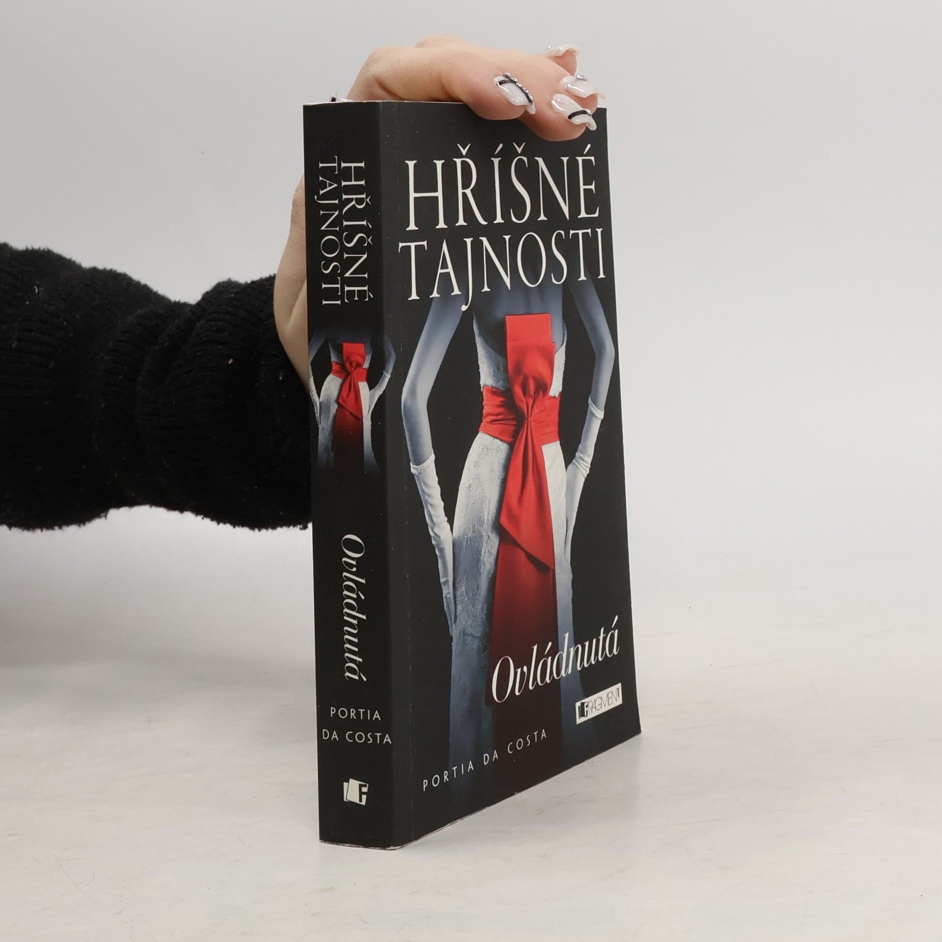 Hříšné tajnosti. Ovládnutá