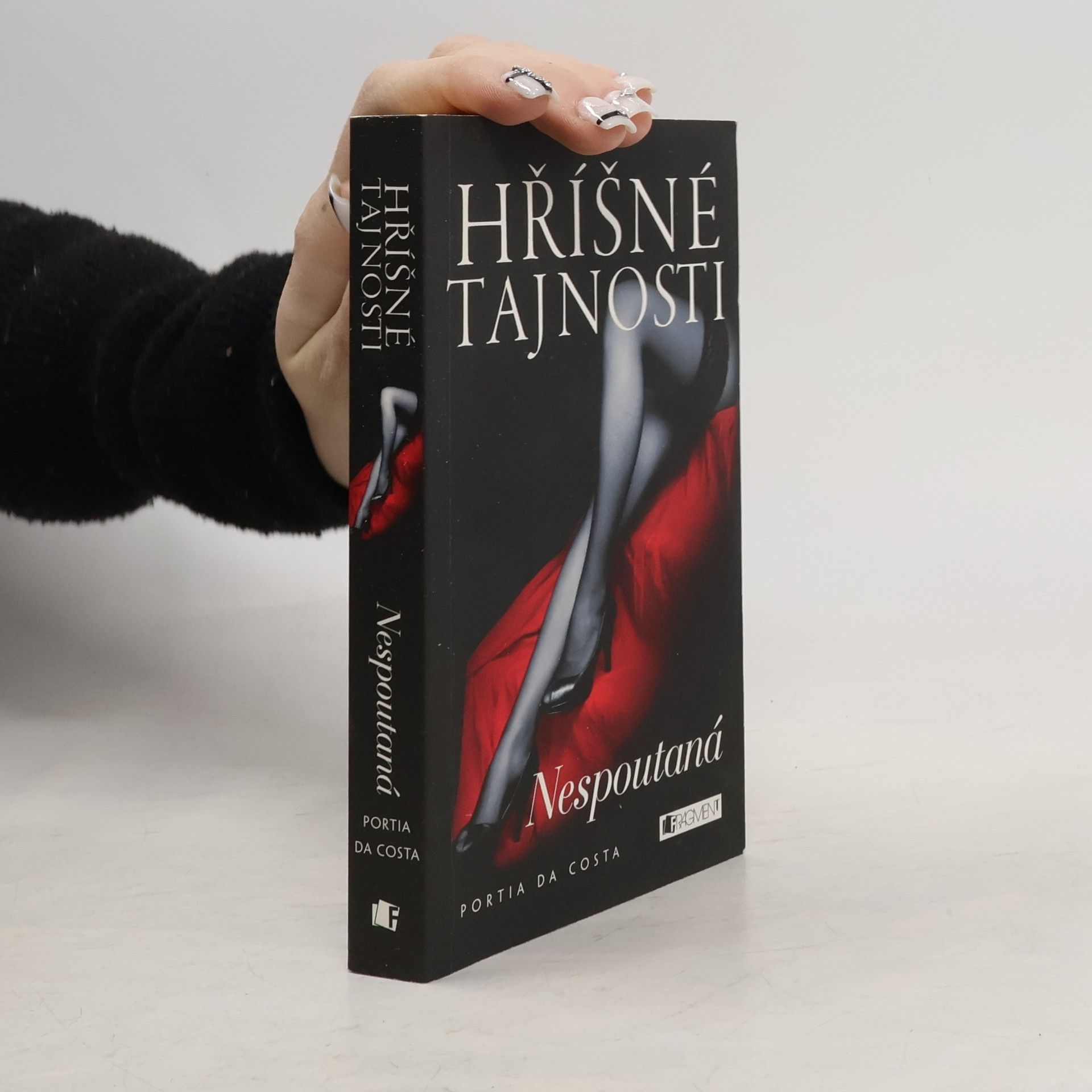 Hříšné tajnosti. Nespoutaná