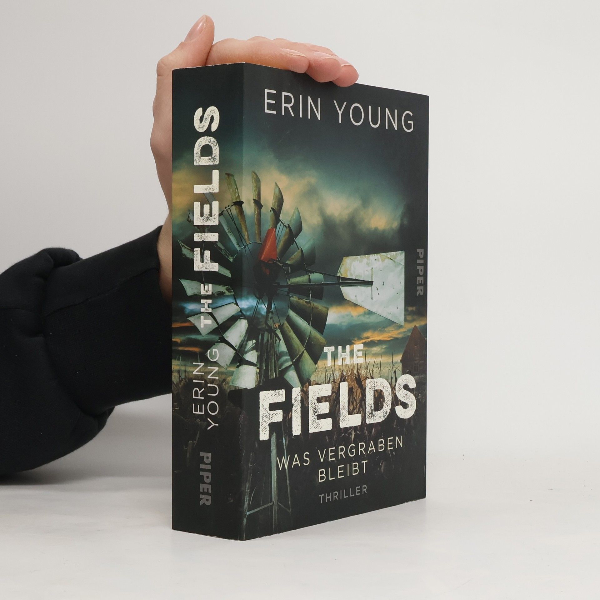 The fields - was vergraben bleibt