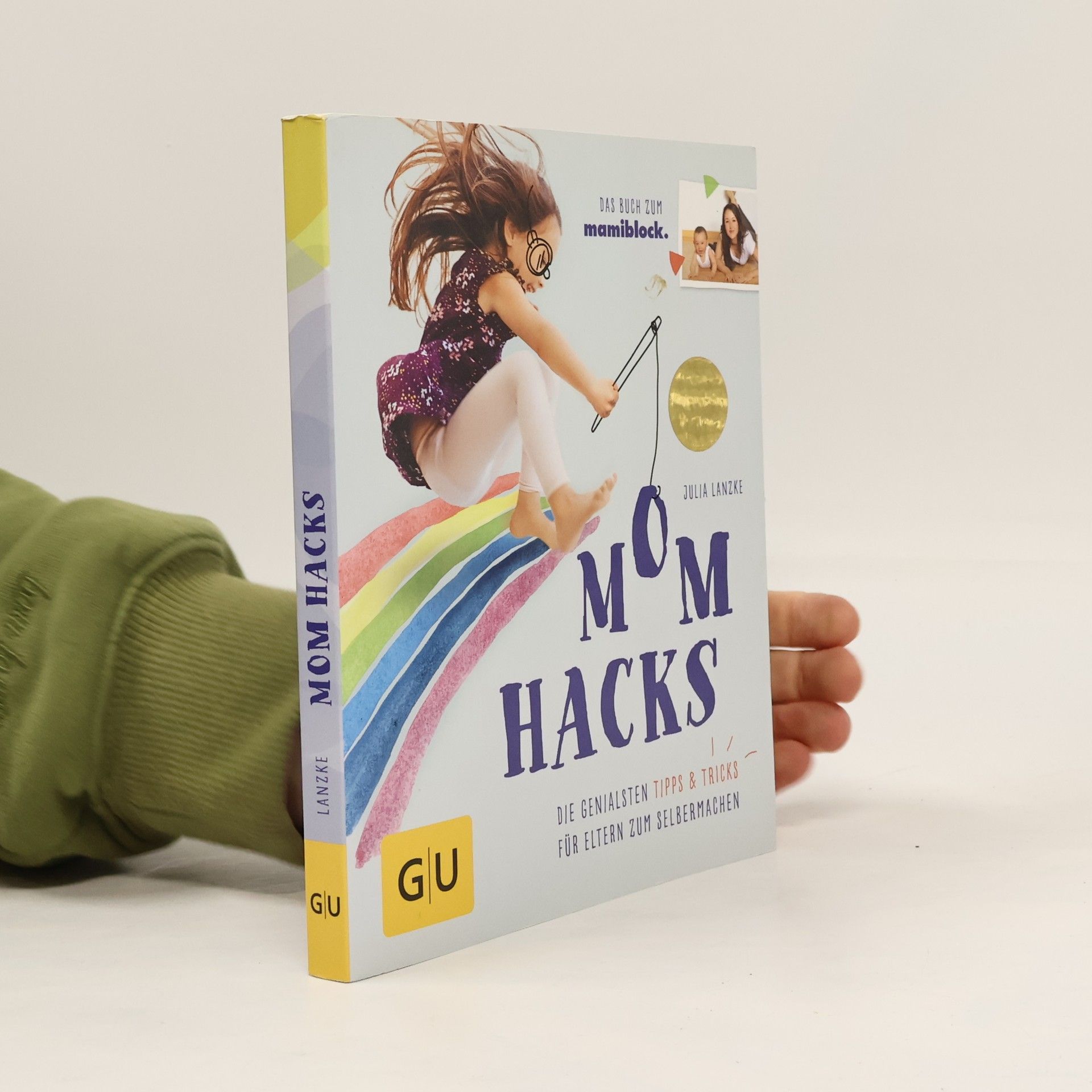Julia Lanzke Mom Hacks